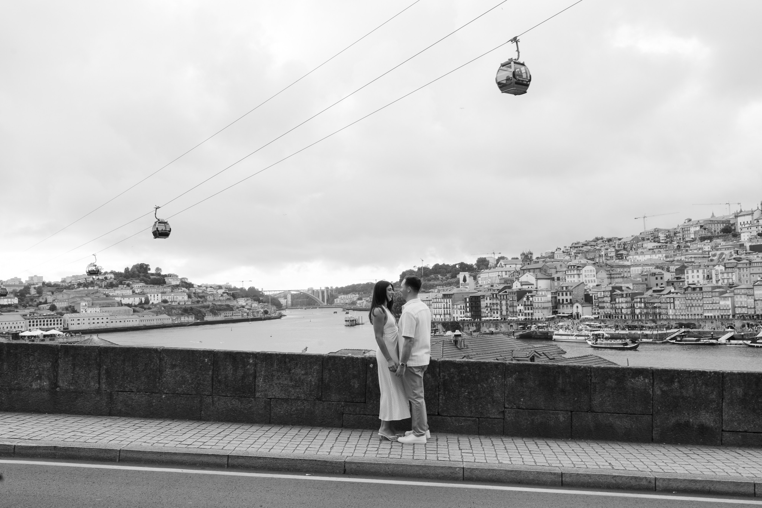 Wedding Proposal in Porto. Fotógrafo de casamentos e destination wedding no Porto, Portugal — Davi Valente | Lisboa, Douro, Roma e Lago de Como