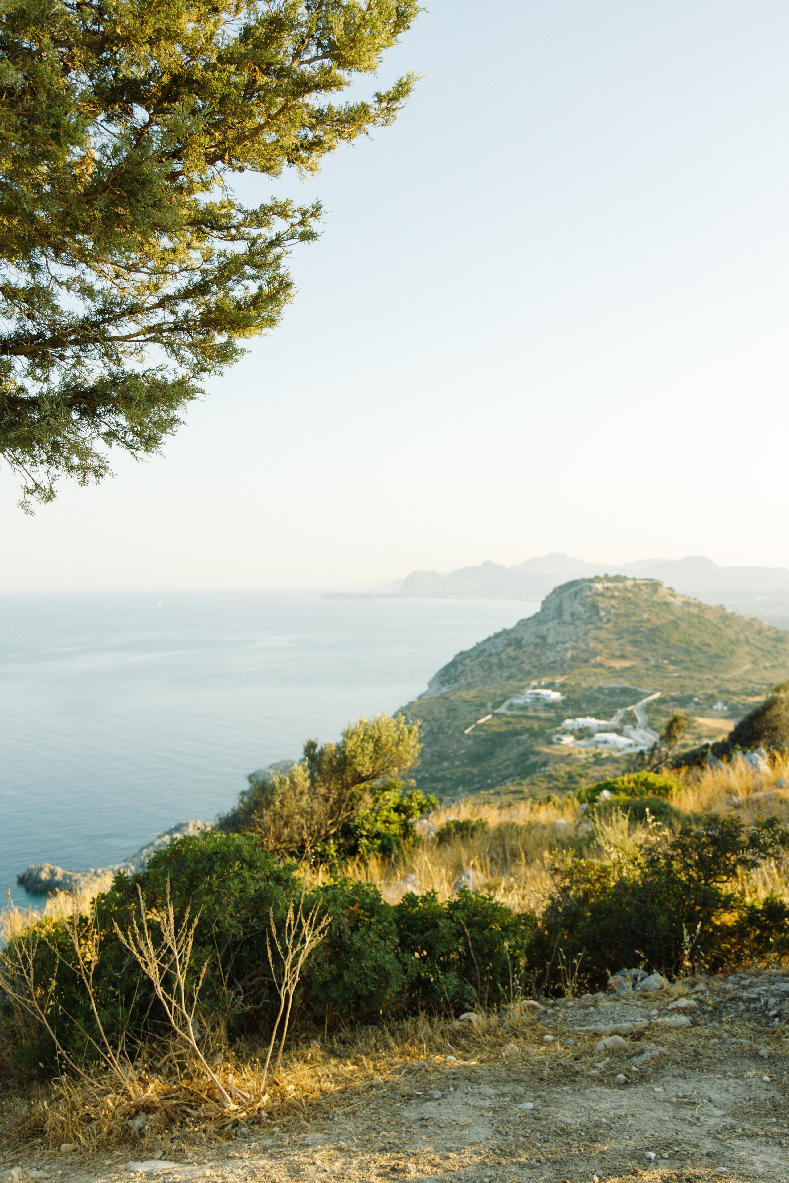 Alina and Joshua. Renate Woeste | Wedding planner in Rhodes. Creating dream weddings by the sea. Let’s make your special day unforgettable