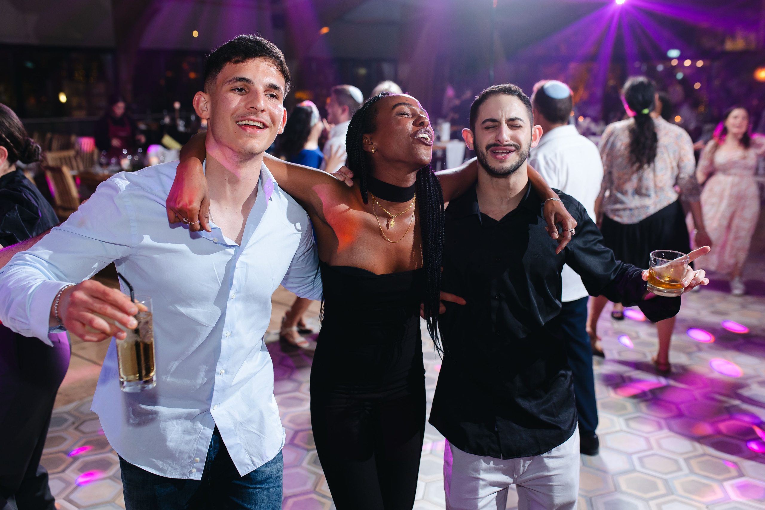 Heart to Heart. Https://shi-photo.com/