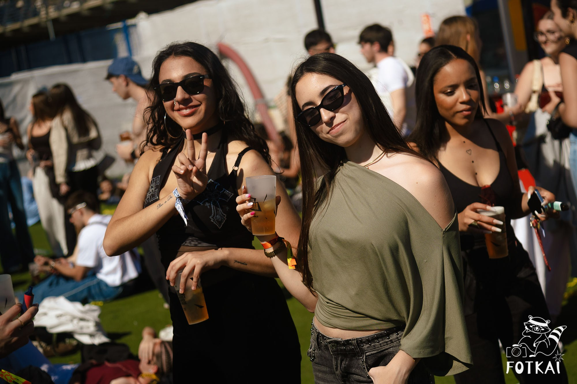 Fotos Costa Sonora 2026 Alicante Día 2 — busca tu foto y encuentra amigos del festival | FOTKAI