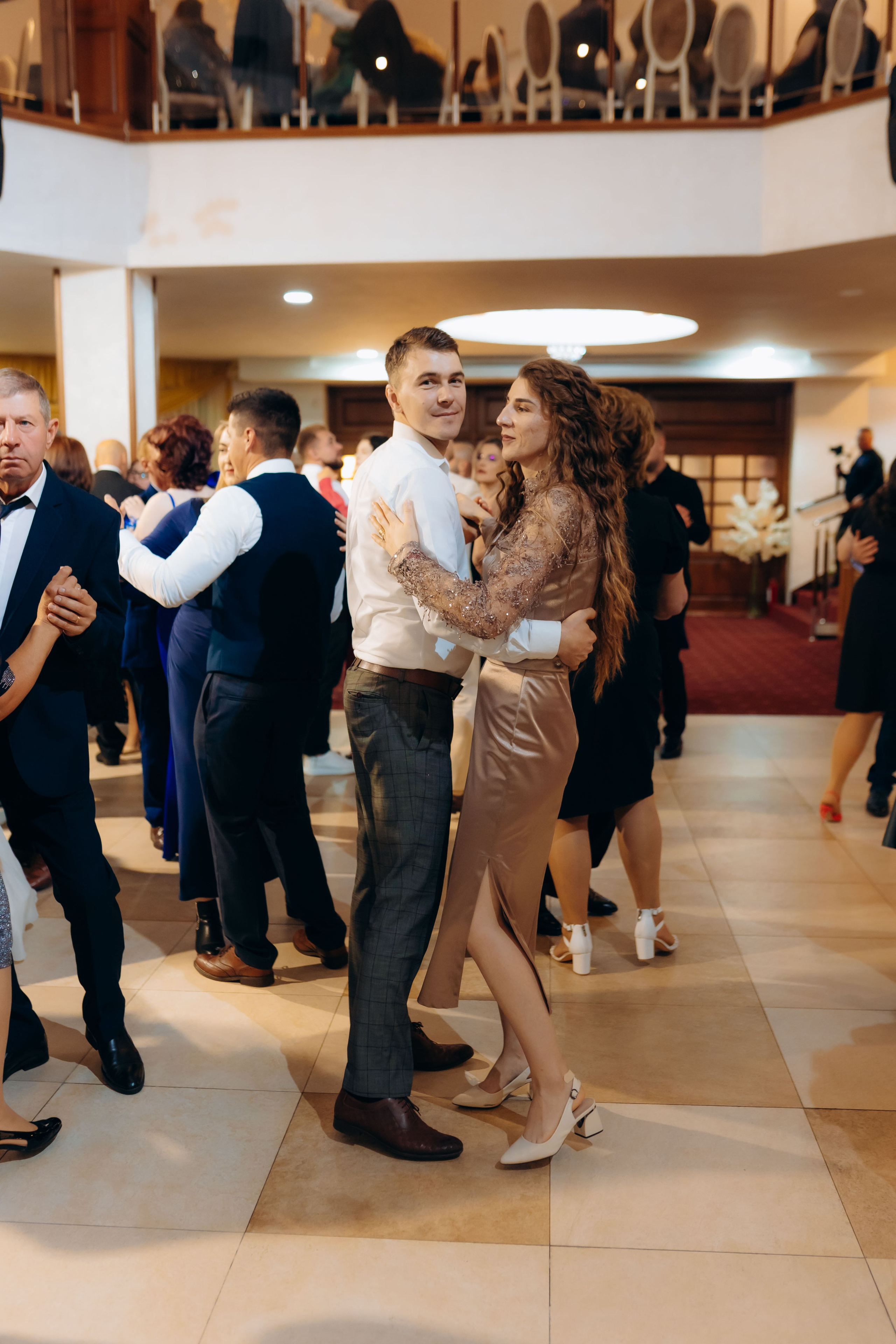 Loredana & Emilian – Ziua Nunții | Videografie - fotografie Botez Suceava, Iași, Botoșani. Servicii foto-video profesionale, pentru momente de neuitat