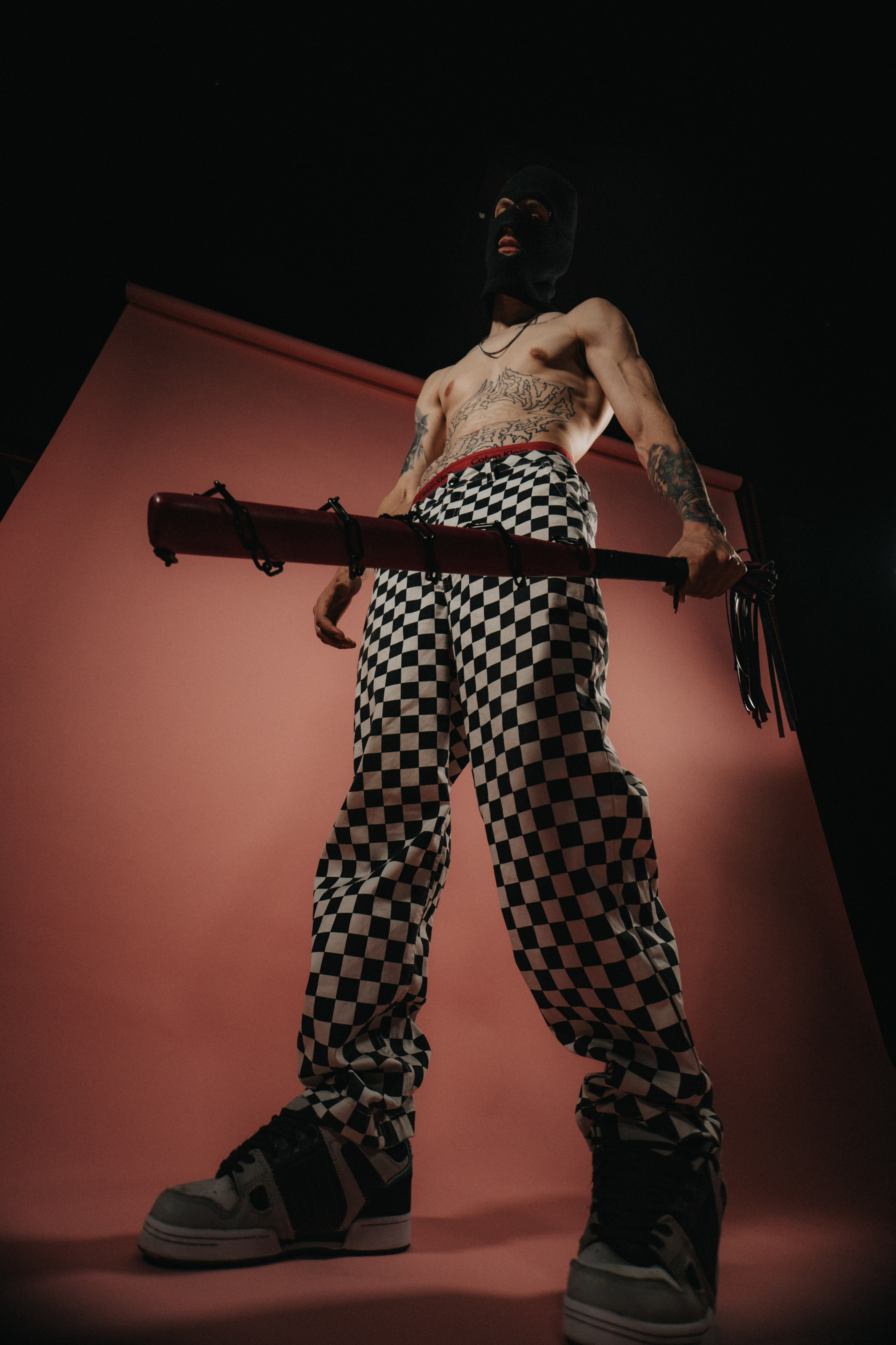 Dany Maloy (Hotbox vocalist). SomeGuys video production