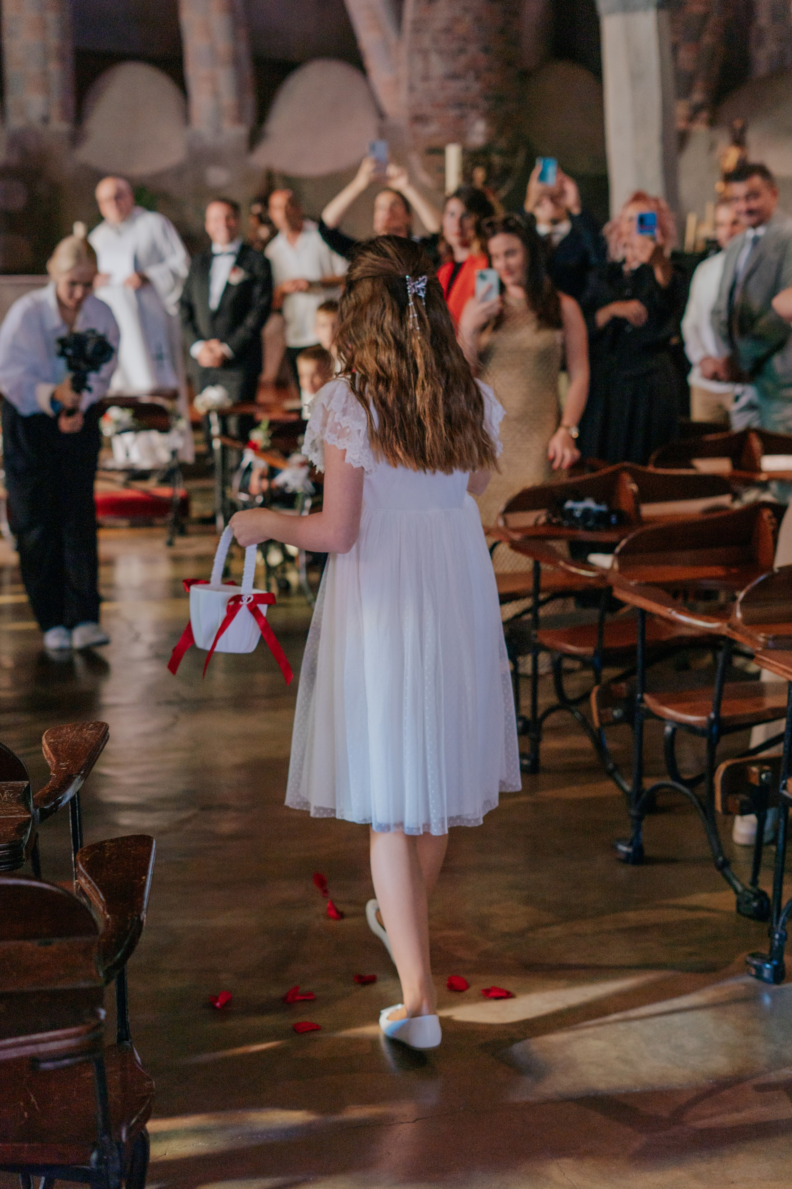 DiaFoto — Fotógrafo de bodas Barcelona. DiaFoto — Wow Photographer in Barcelona | Premium Barcelona Photoshoot Experience