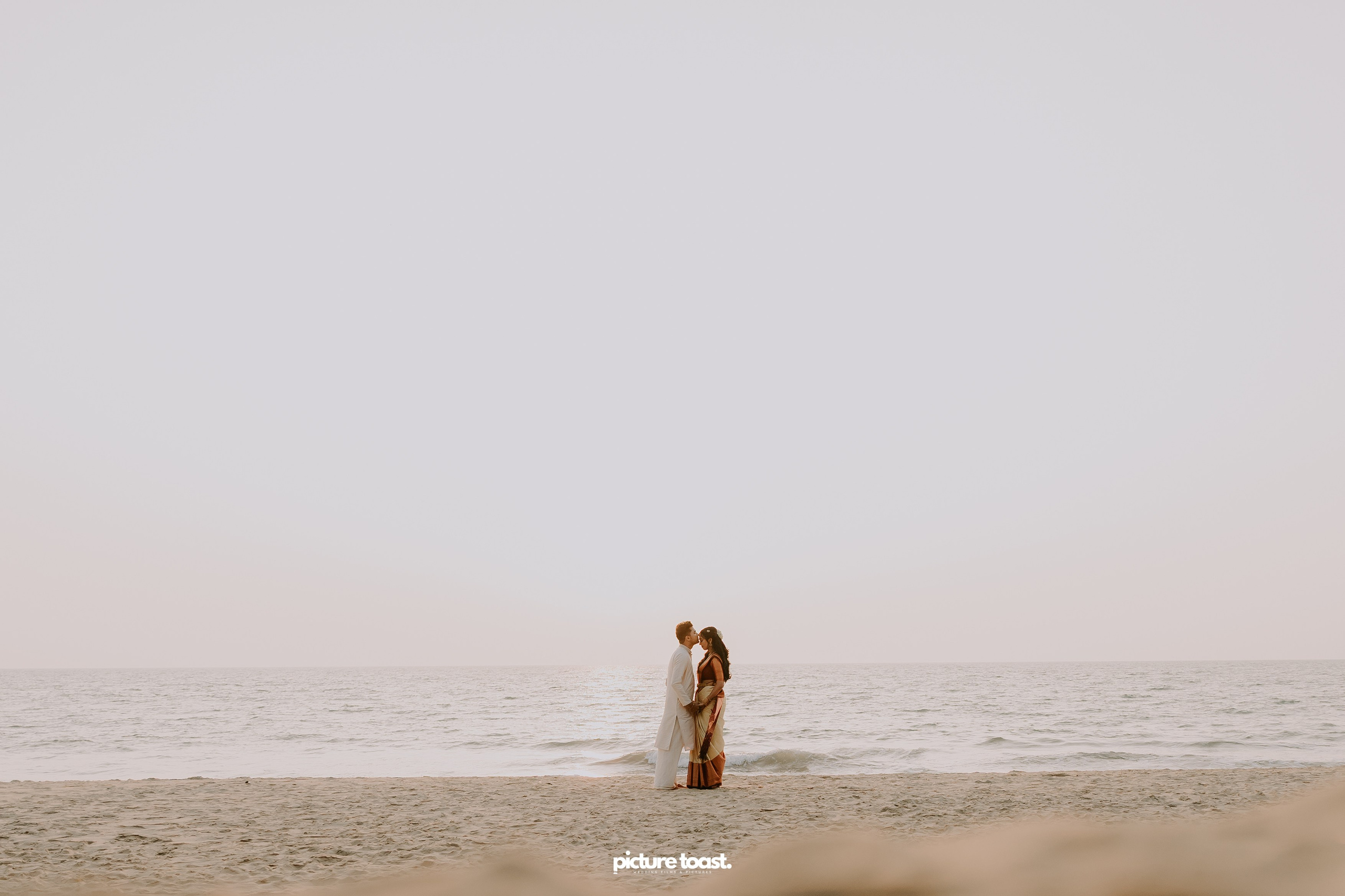 Traditional Kerala Hindu Wedding. Fine art Wedding Photographers in India & Canada