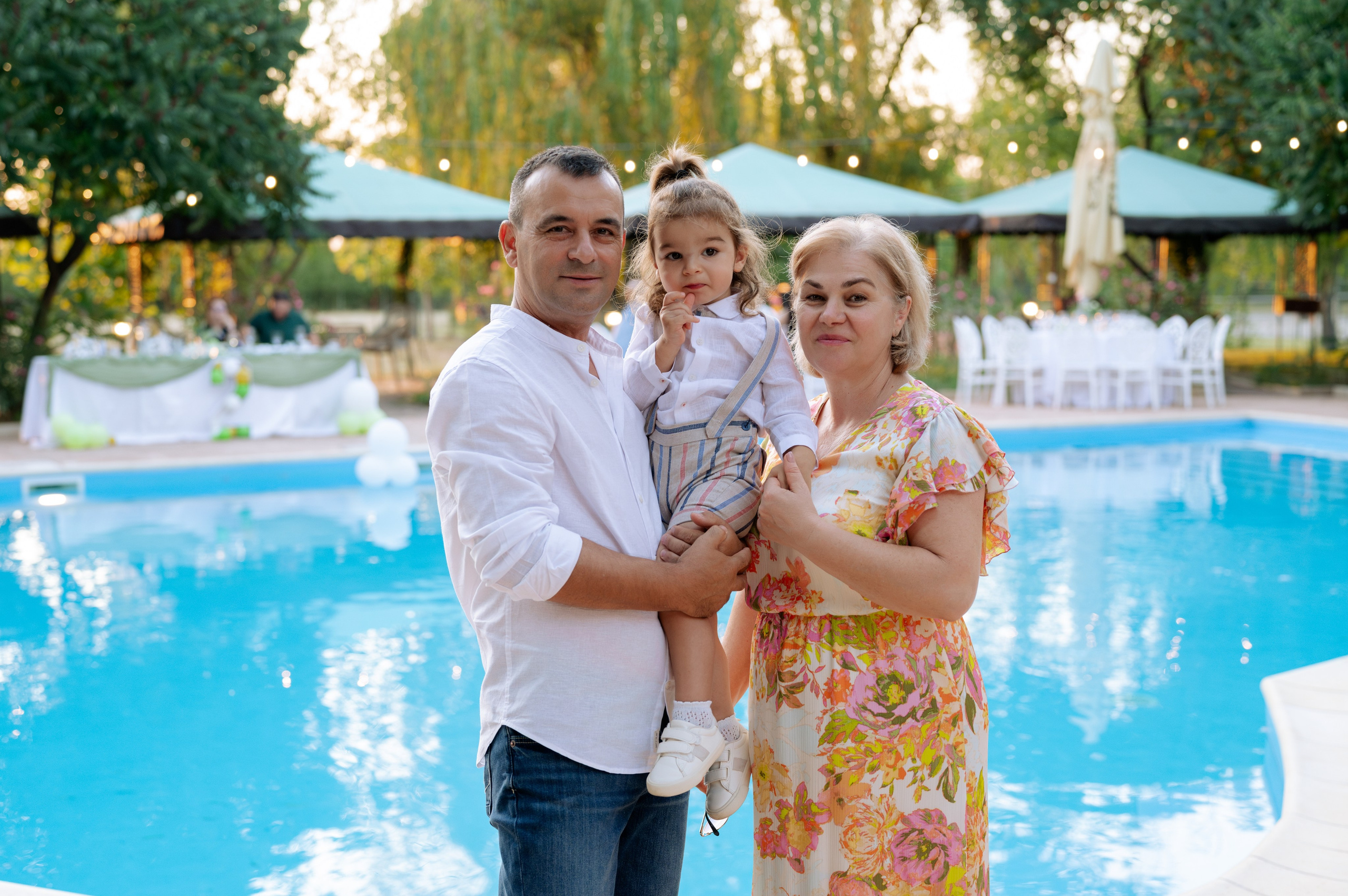 Turta/Mot. Amintirile tale merită mai mult decât o fotografie. Merită o poveste