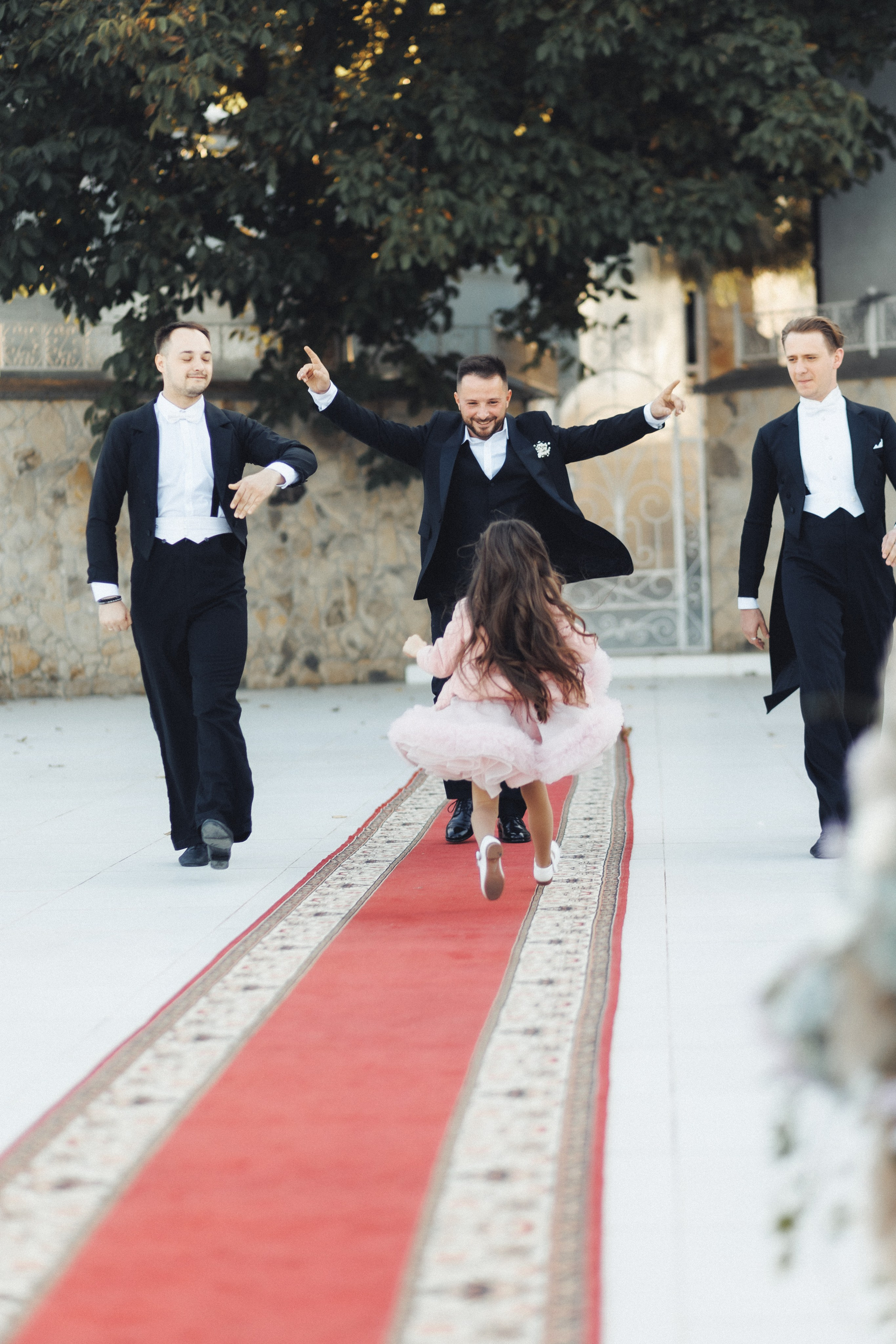 X & S. Fotograful evenimentului tău