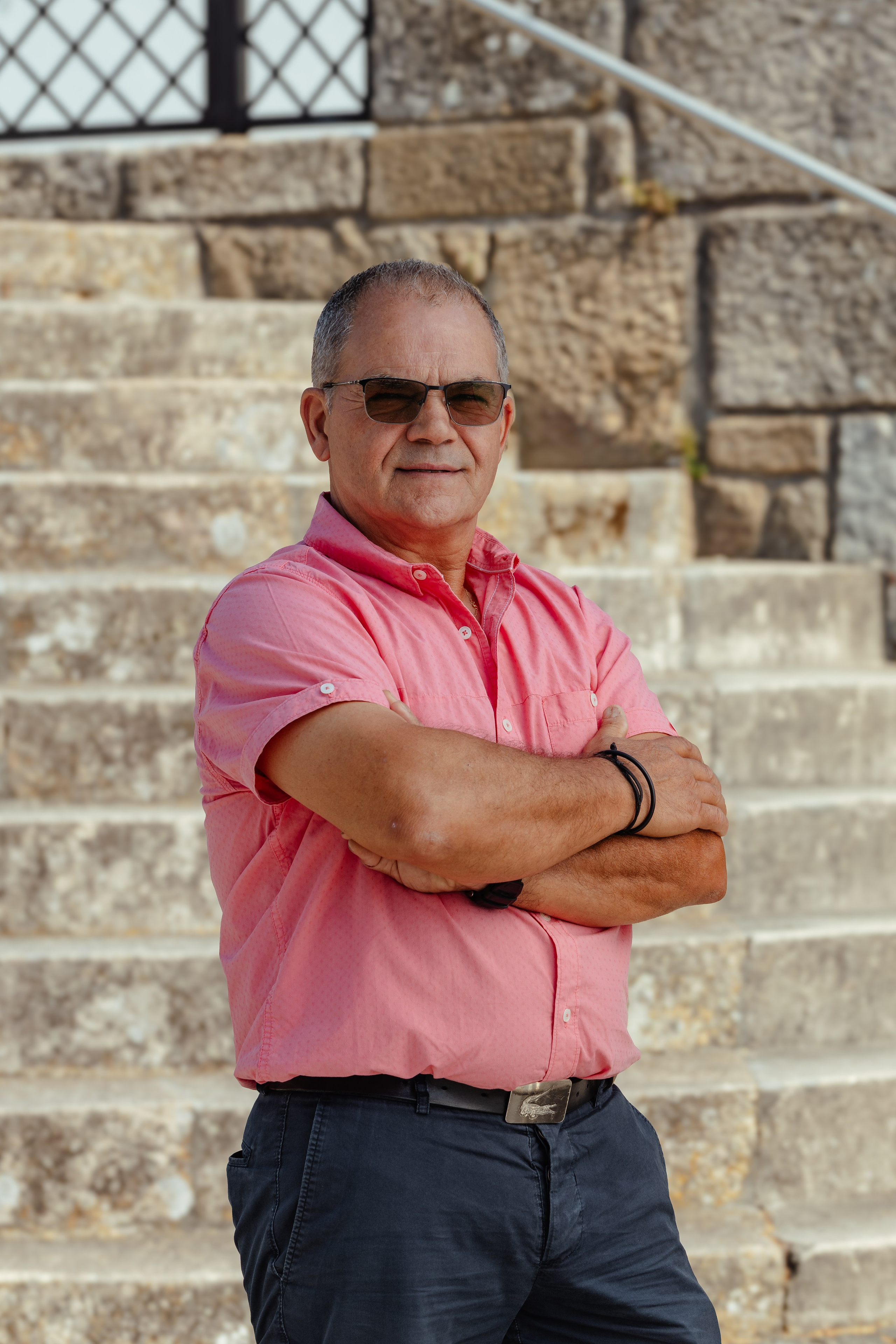 As Pessoas Primeiro — APP. ESTUDIO DOZE