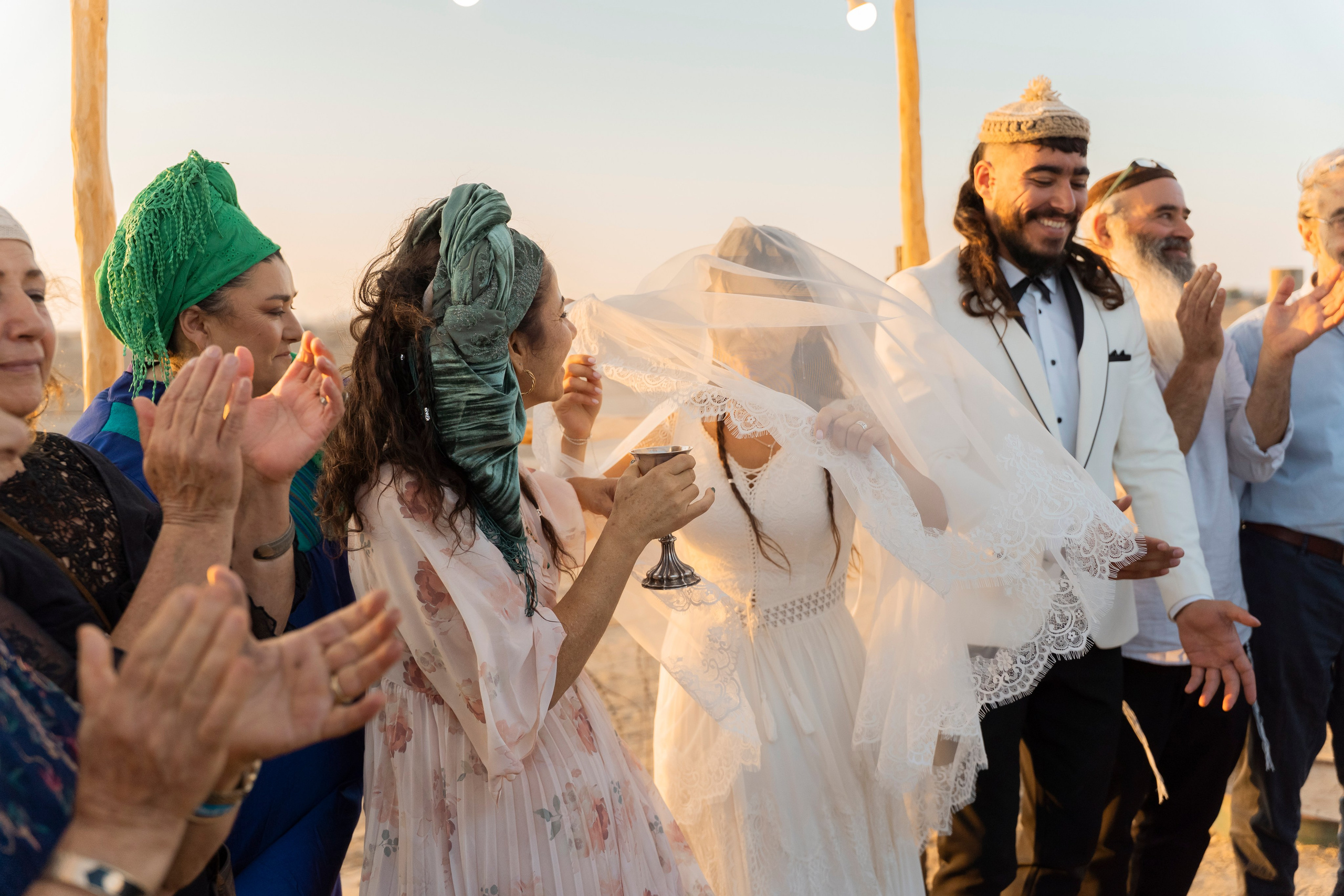 אביה ואחיה. יוסף מזרחי צילום חתונה, ברית וזוגיות. צלם מקצועי שאוהב להוציא אתכם הכי יפים ברגעים הכי מרגשים
