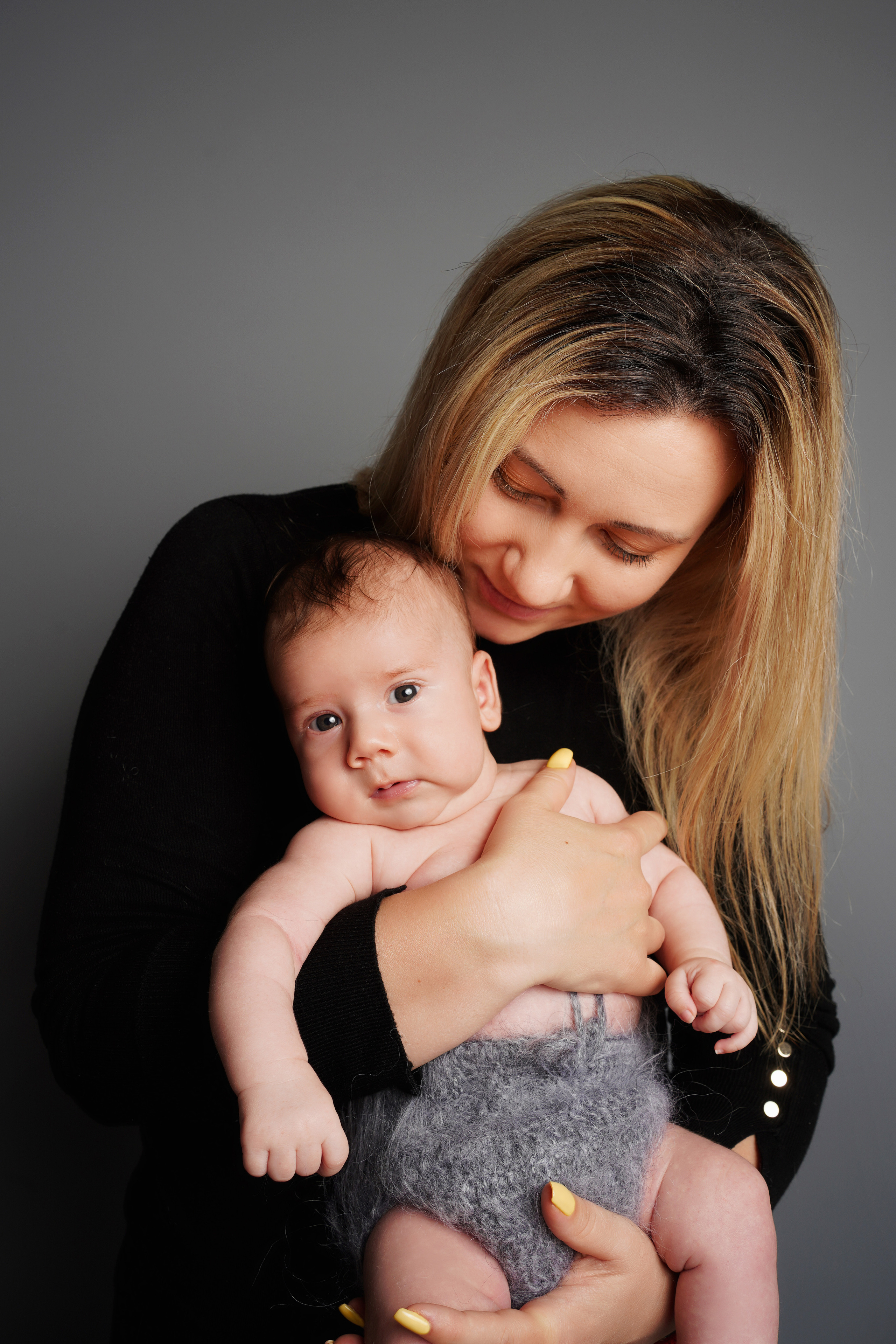 Eine warme Umarmung von Mama