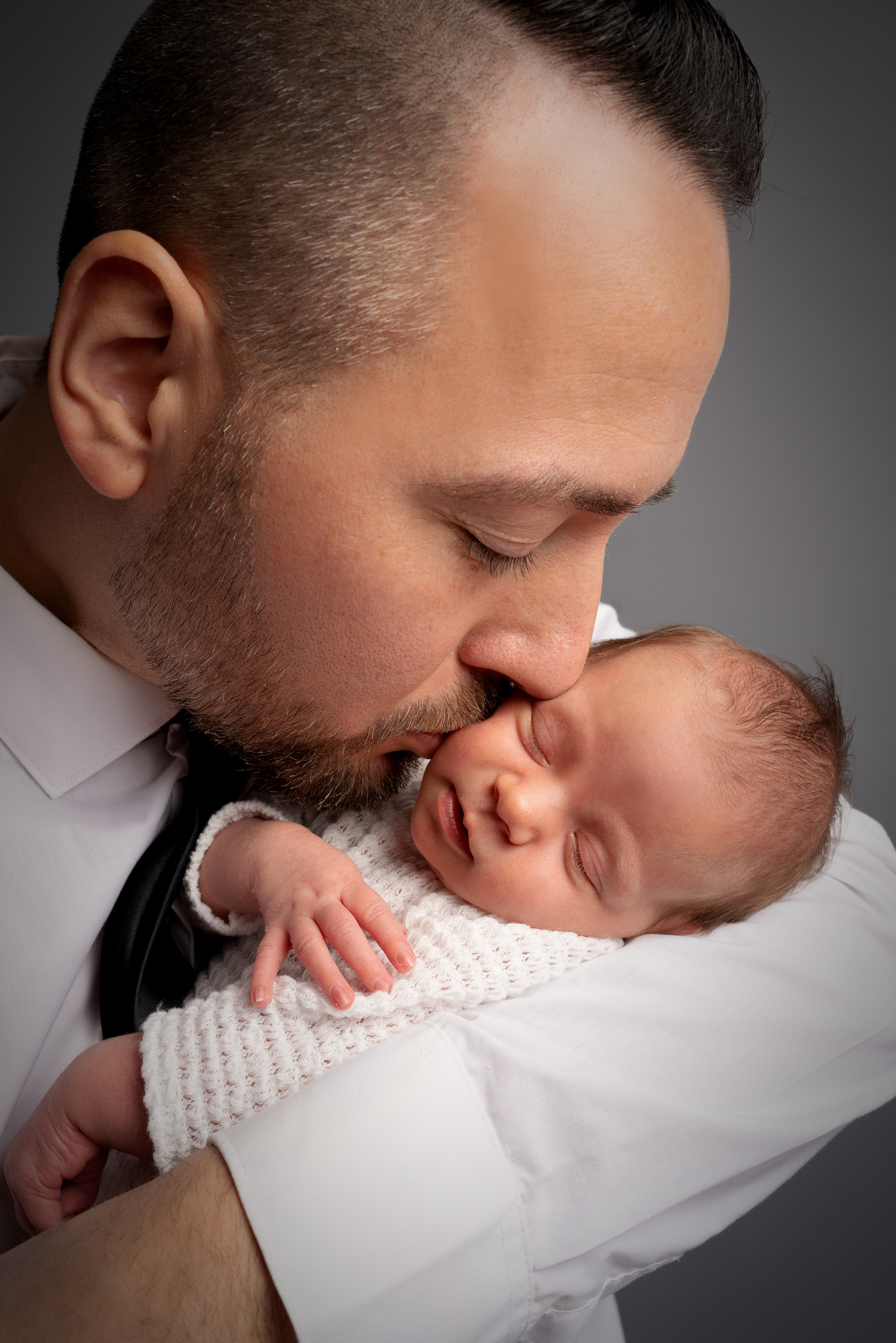 Familienshooting in Kreis Augsburg. Neugeborenenfotografin und Retoucher in Augsburg Nastassia Schneider