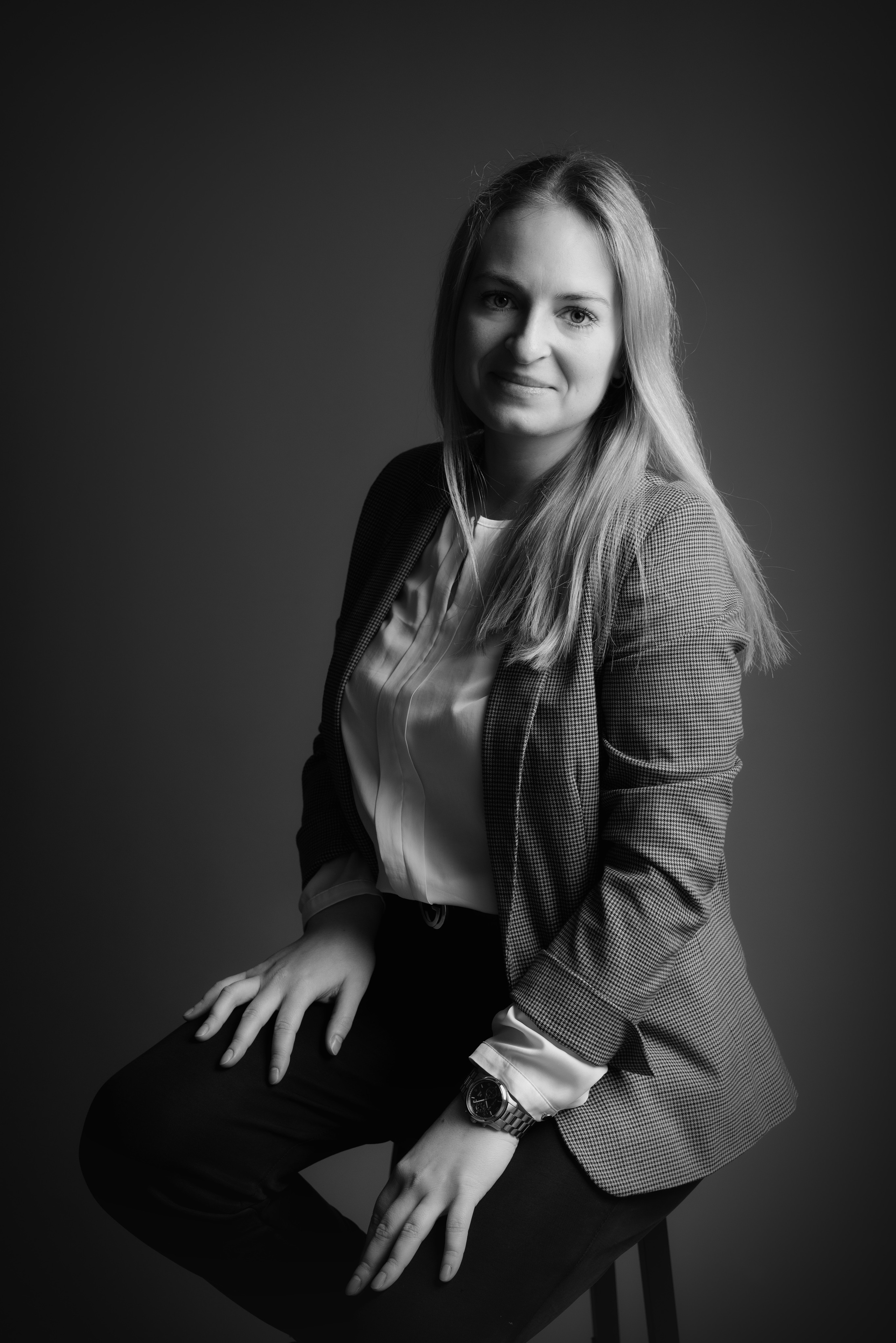 Portrait Fotoshooting im Studio Augsburg. Neugeborenenfotografin und Retoucher in Augsburg Nastassia Schneider