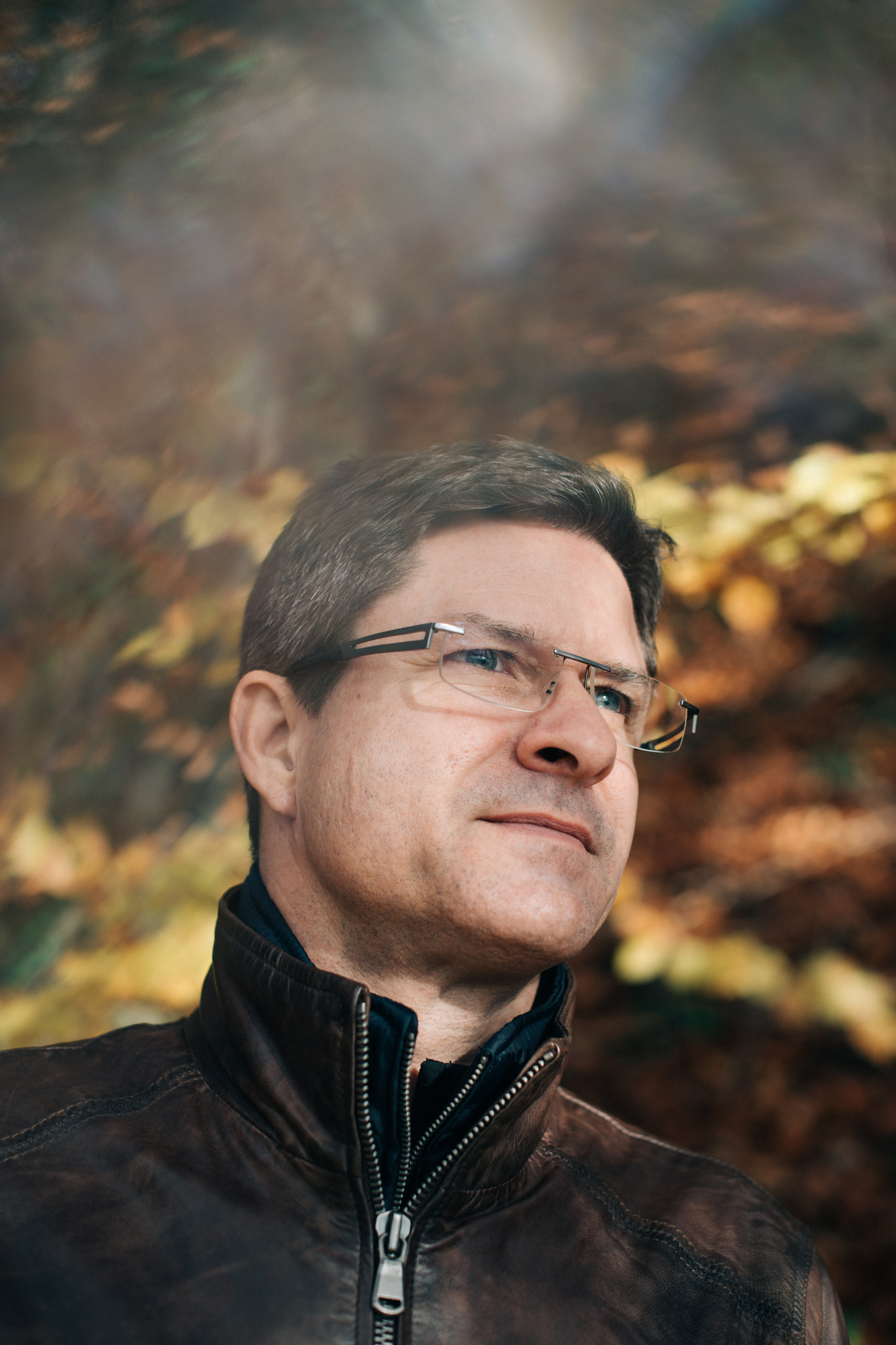 PEOPLE. Hallo! Ich bin Elena und arbeite als Immobilienfotografin