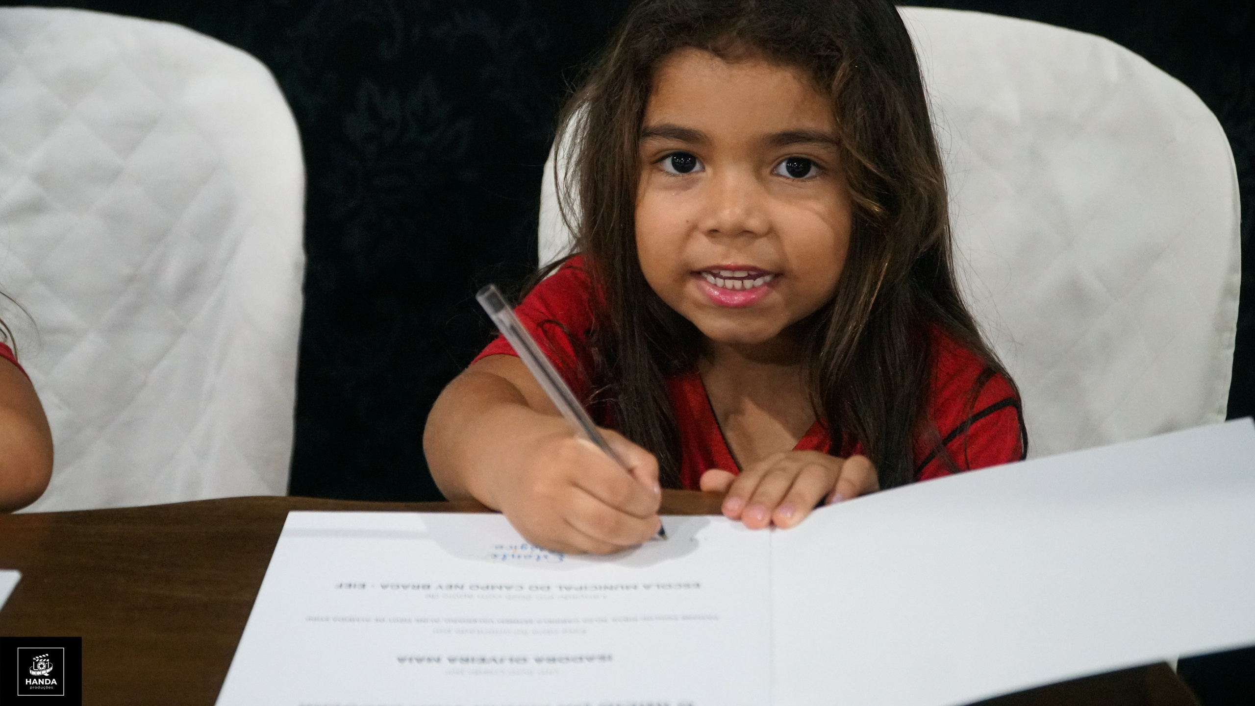 Noite autógrafos colégio Aurélio Buarque de Holanda. Handa Produções