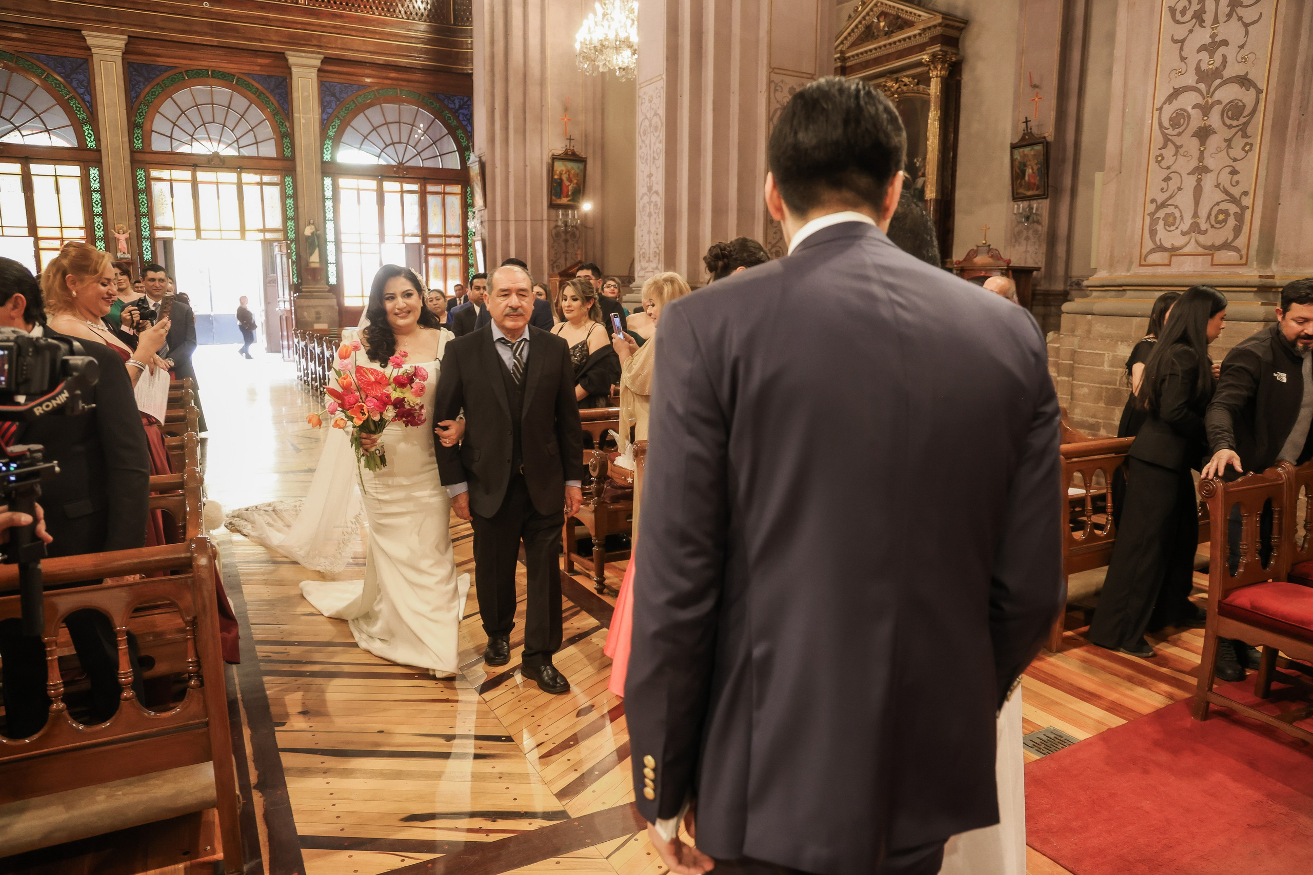 FIESTA. JESÚS MEJÍA