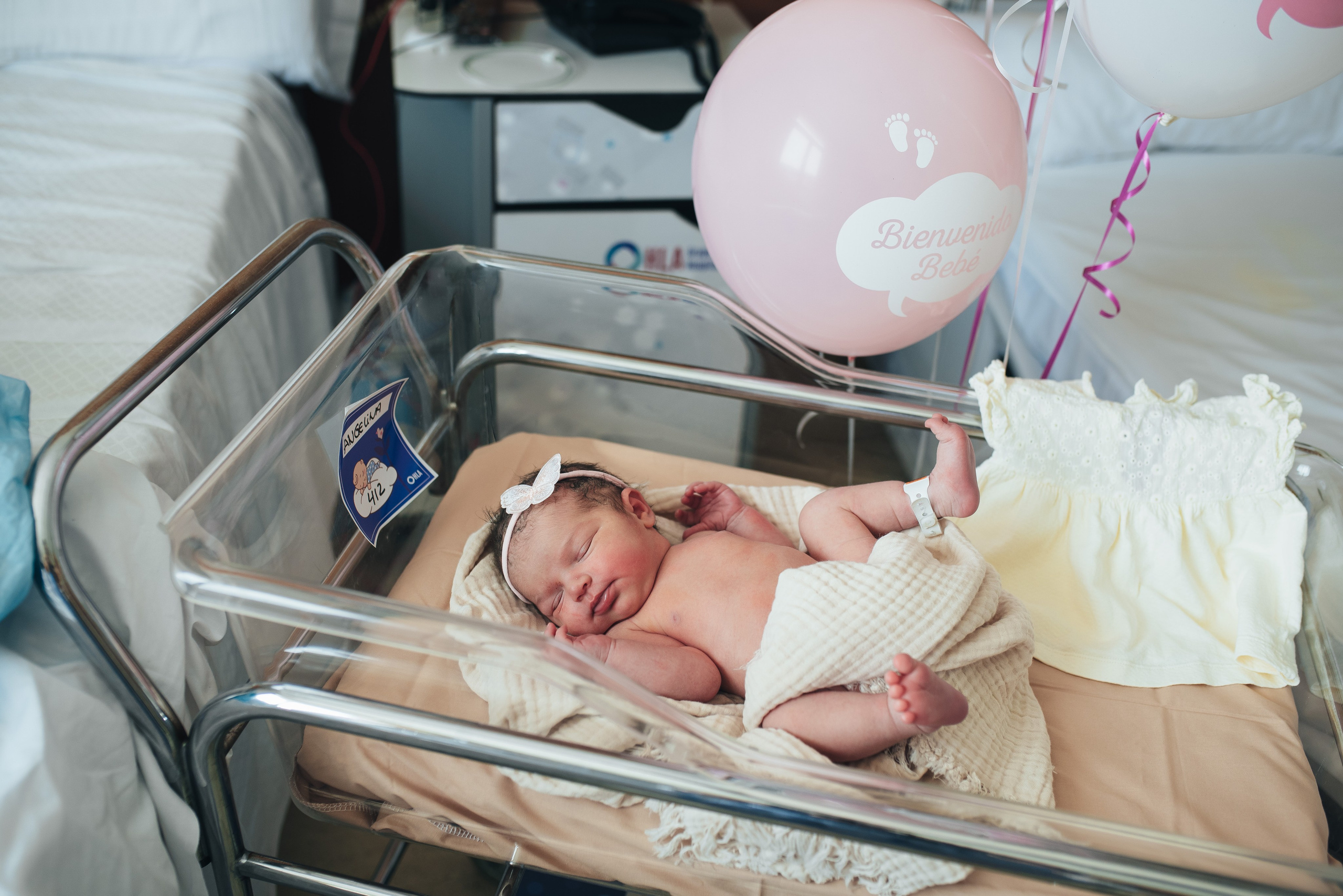 Fresh 48. Https://newbornphoto.wfolio.pro/me