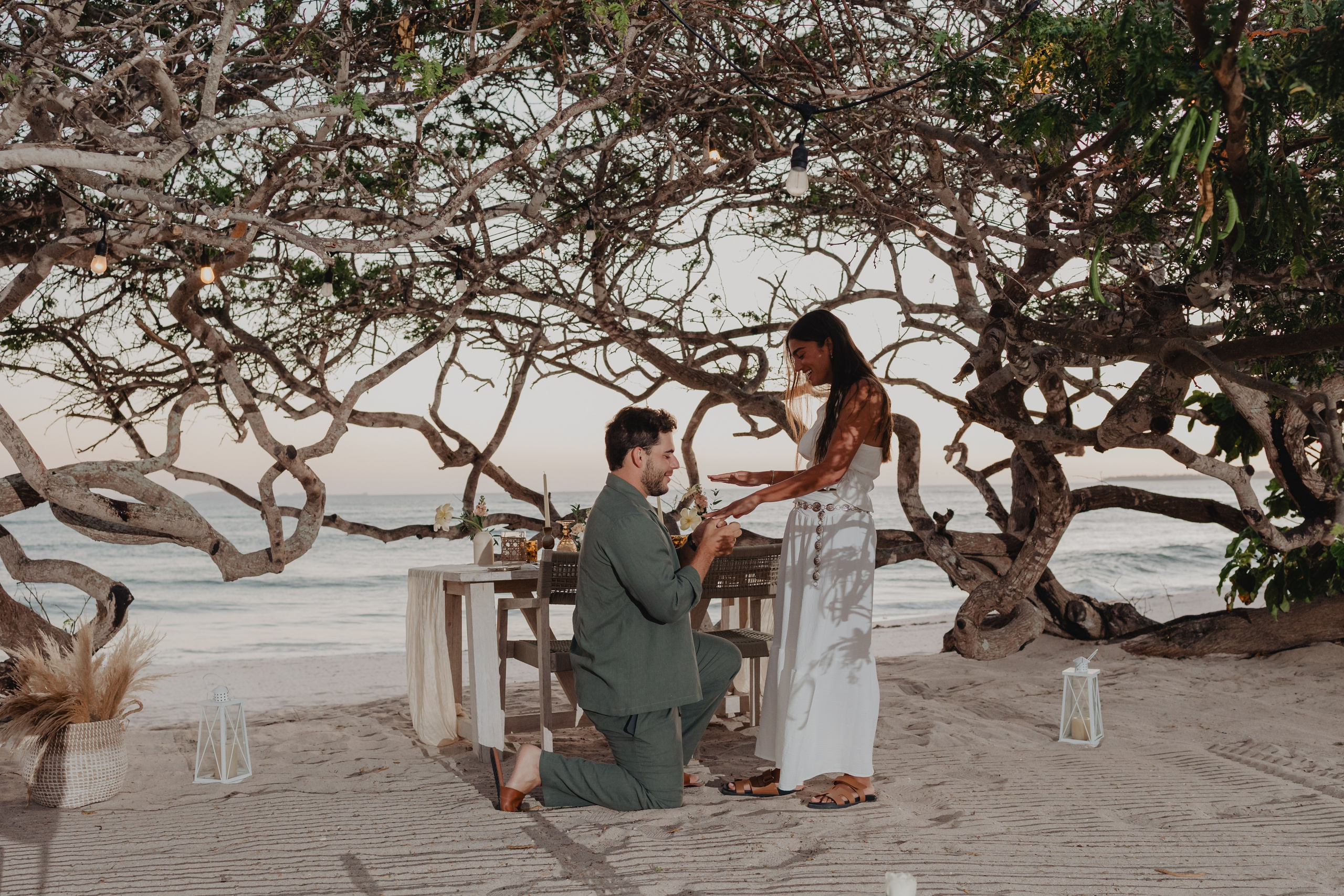 Punta Mita Engagement Session: Love Framed by the Pacific