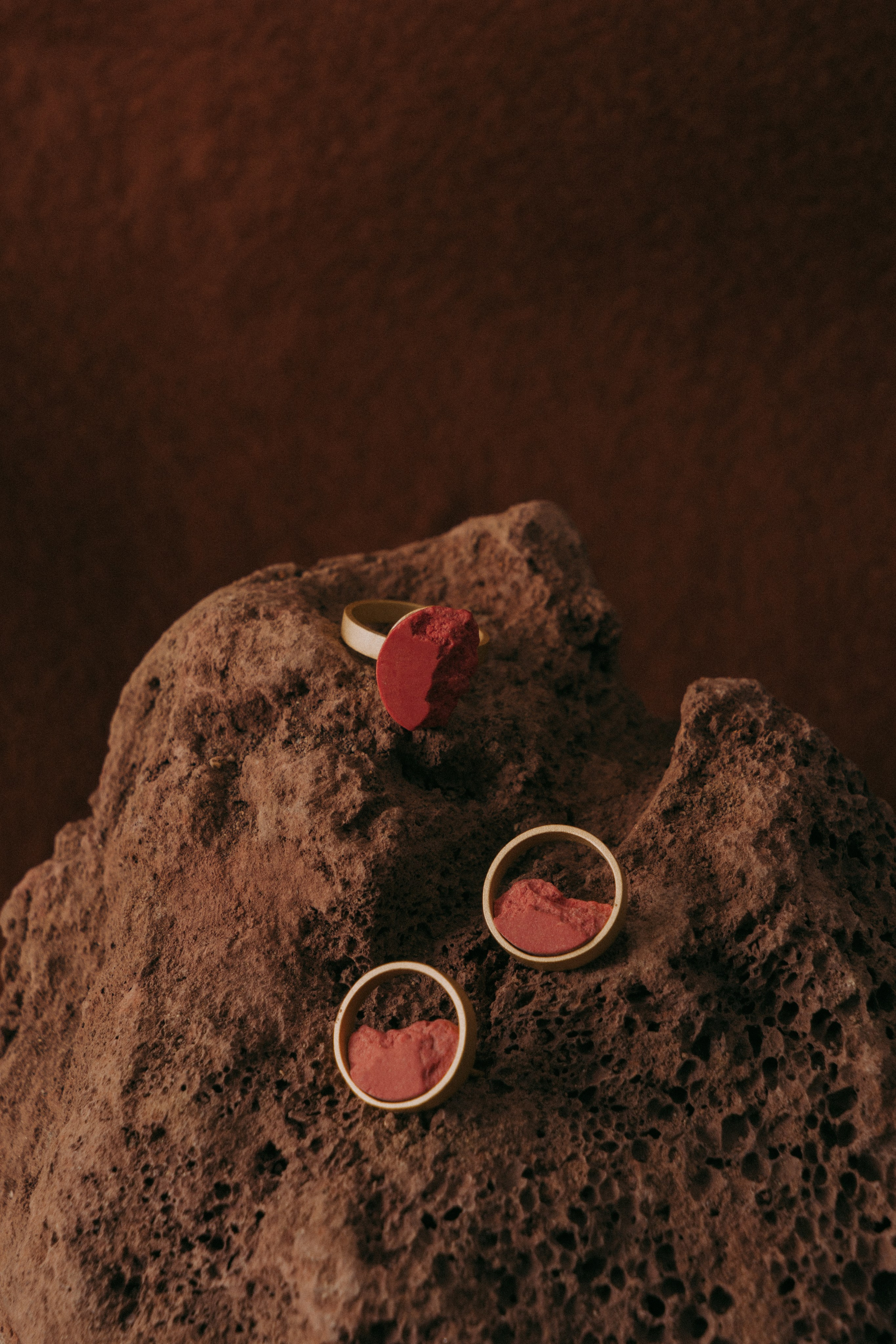 Joyería Lifestyle Barcelona: Fotografía de Marca DSNU. Creador de contenido visual en Barcelona | Dima Kit