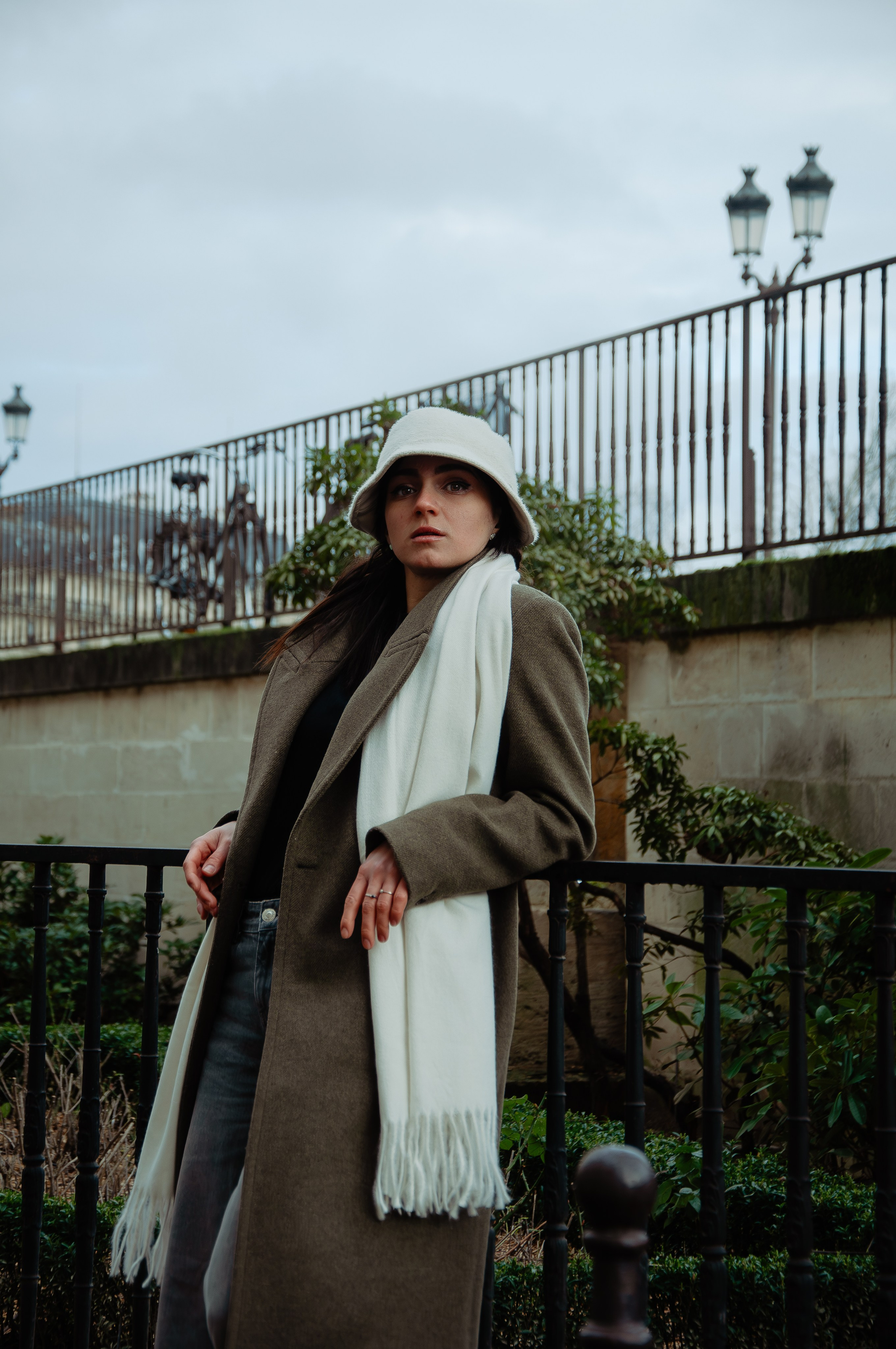 Фотосессия на острове Ситэ. Фотограф в Париже Полина Осипова