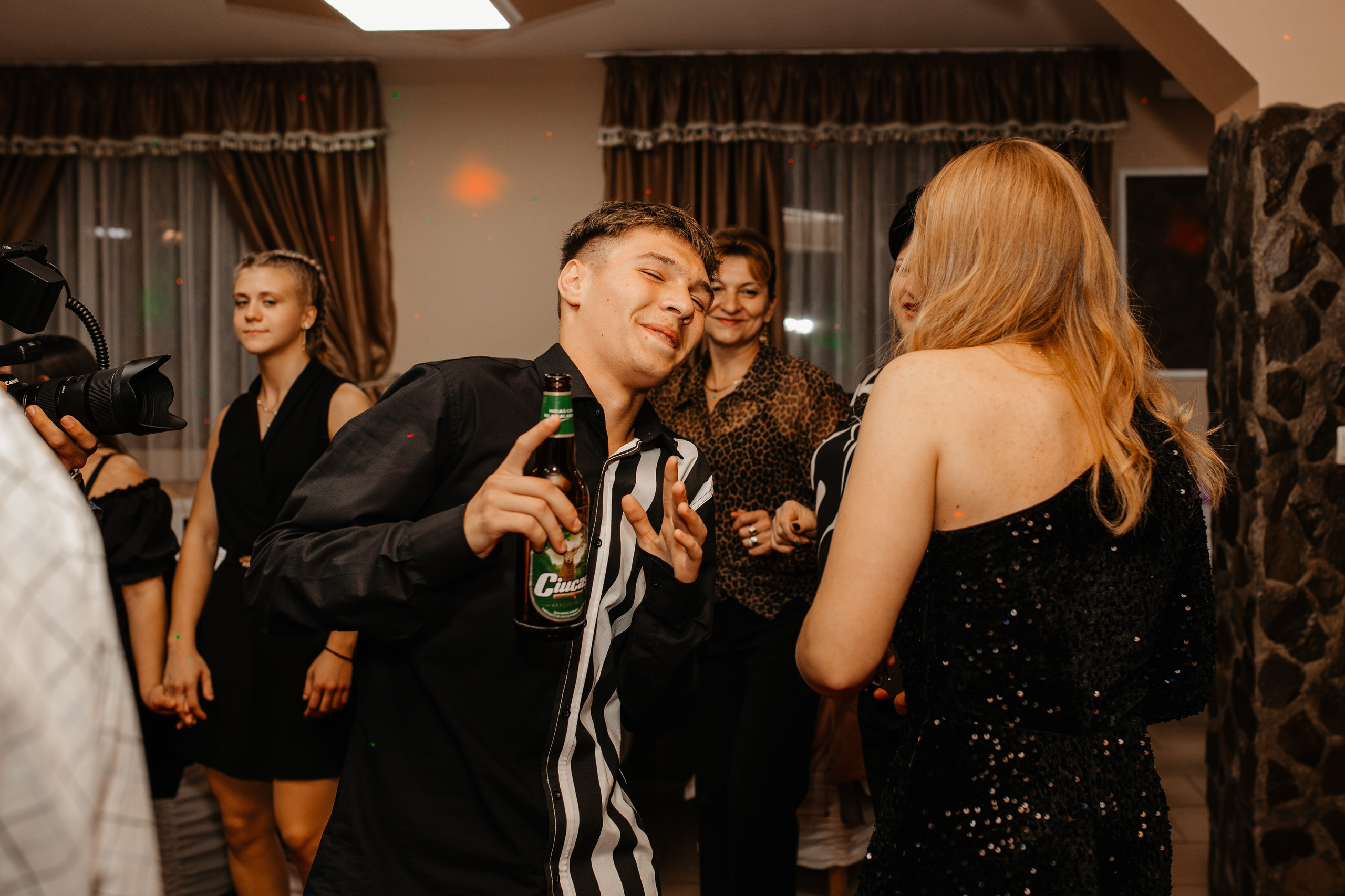 Majorat Denisa. Ionut Brehuescu — Fotograf