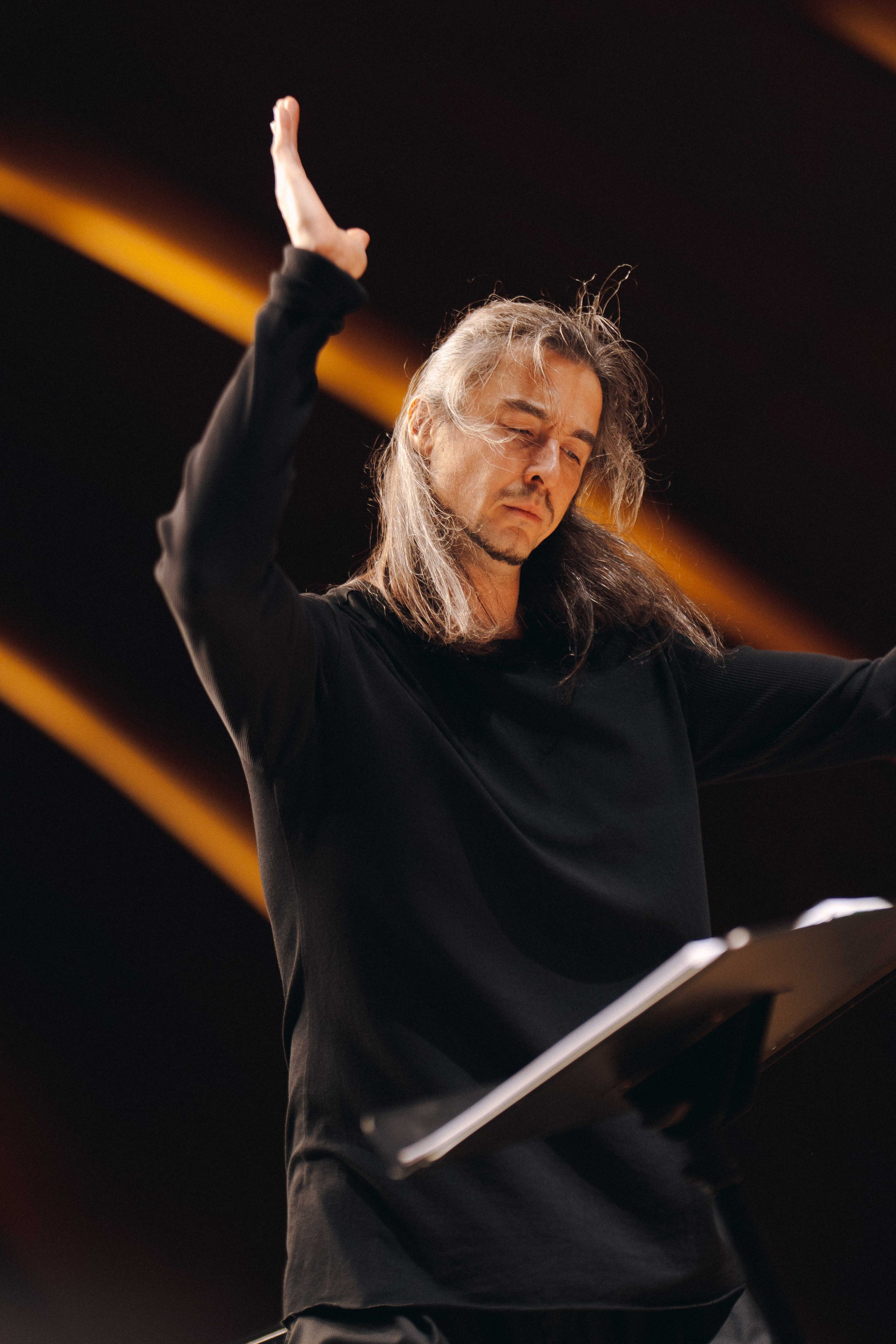 The Tchaikovsky Academic Grand Symphony Orchestra in Baku. Wedding&Event photographer Ismail Rzayev in Baku