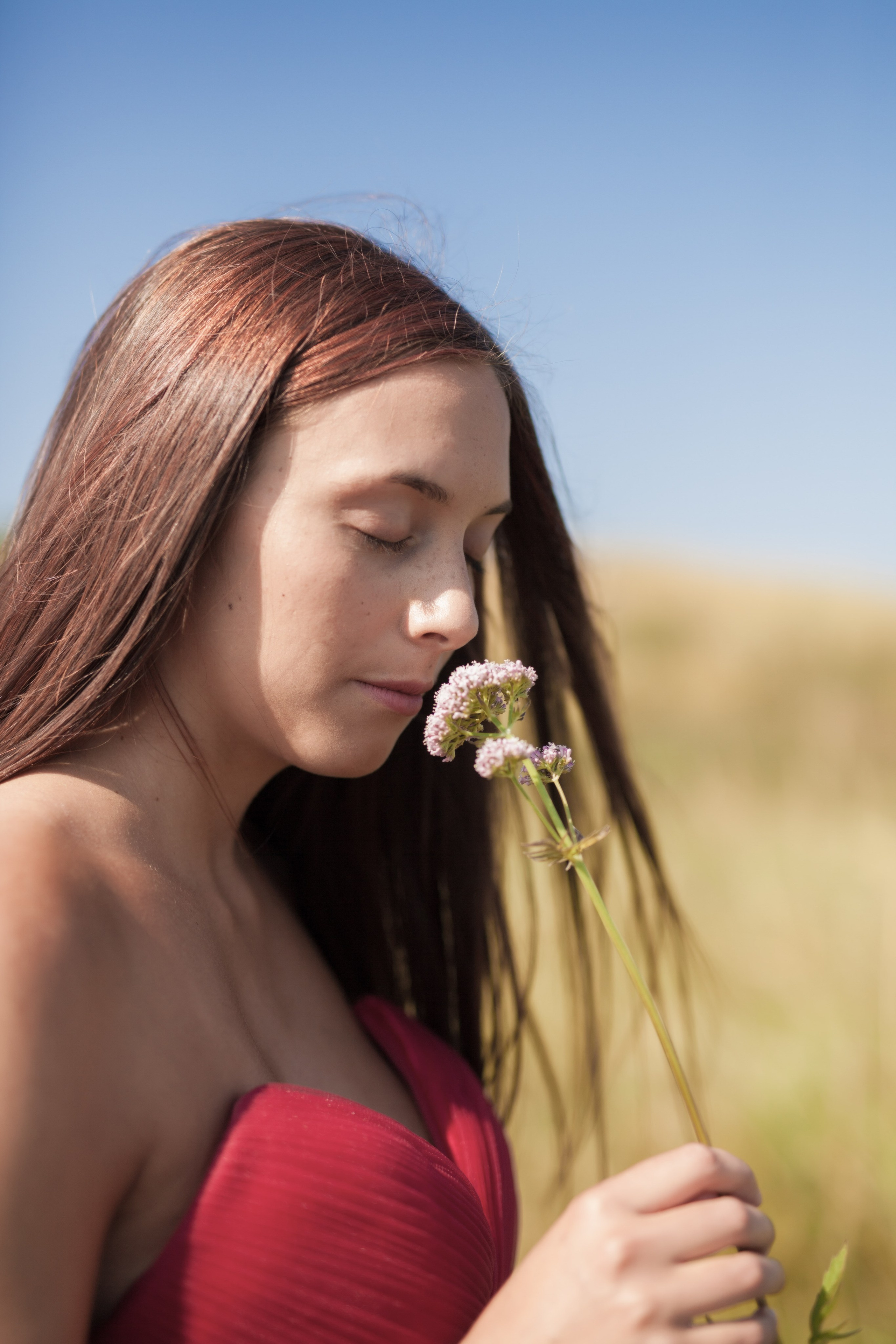 Norwegian coast. Family and real state photographer in Haugesund Dina Vikra