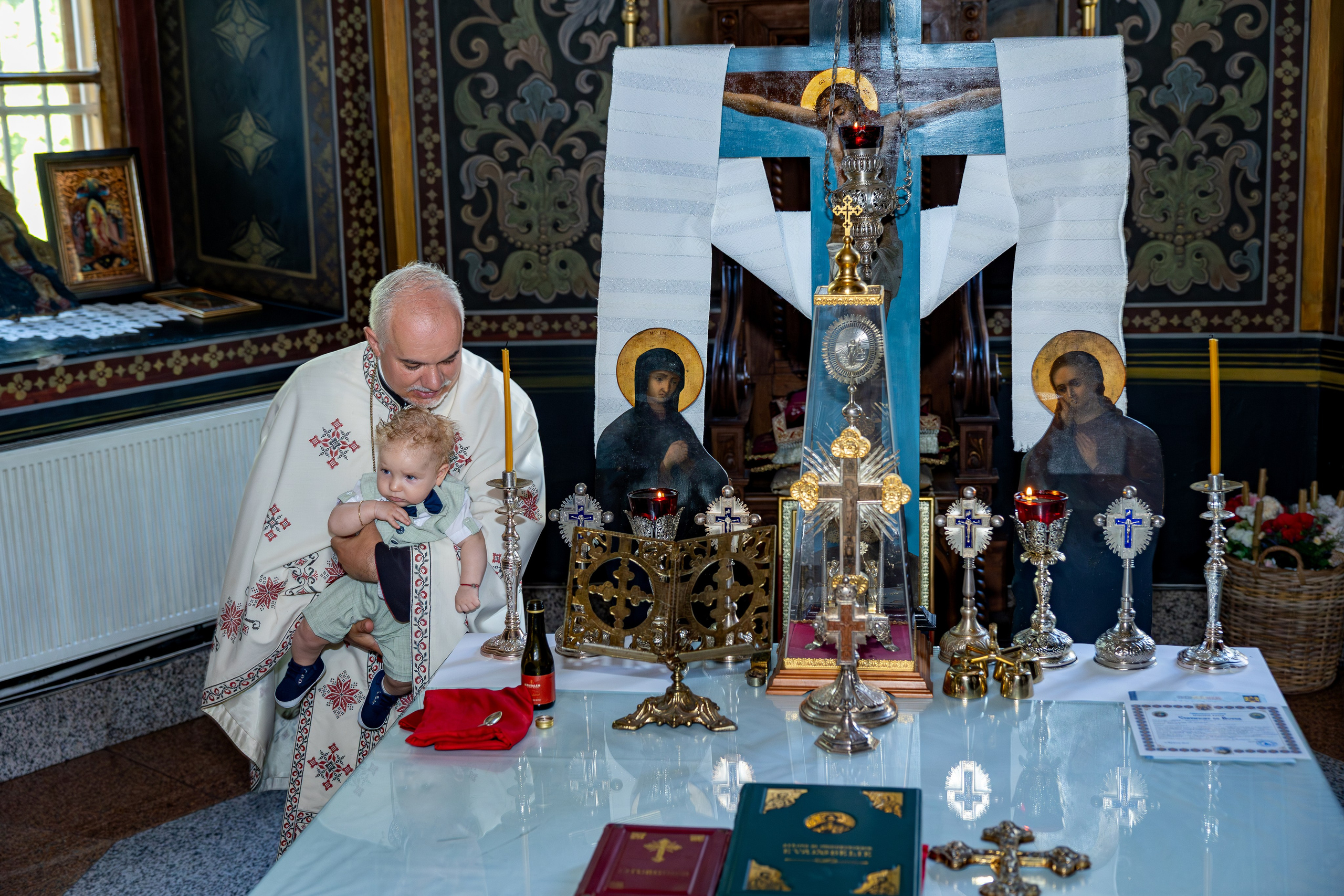 Eric Ionut. Moments By Gub