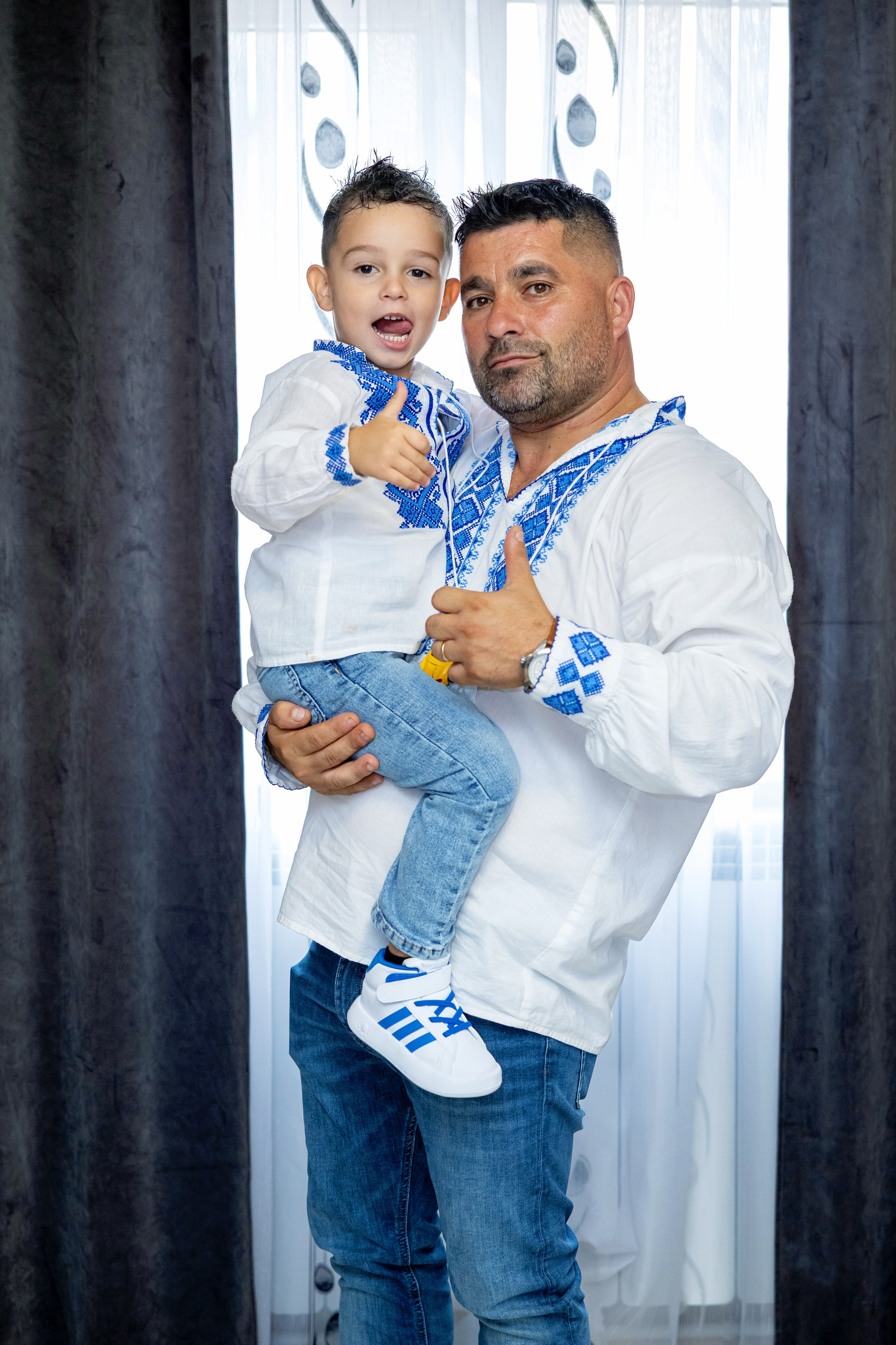 Andrei Sebastian. Moments By Gub