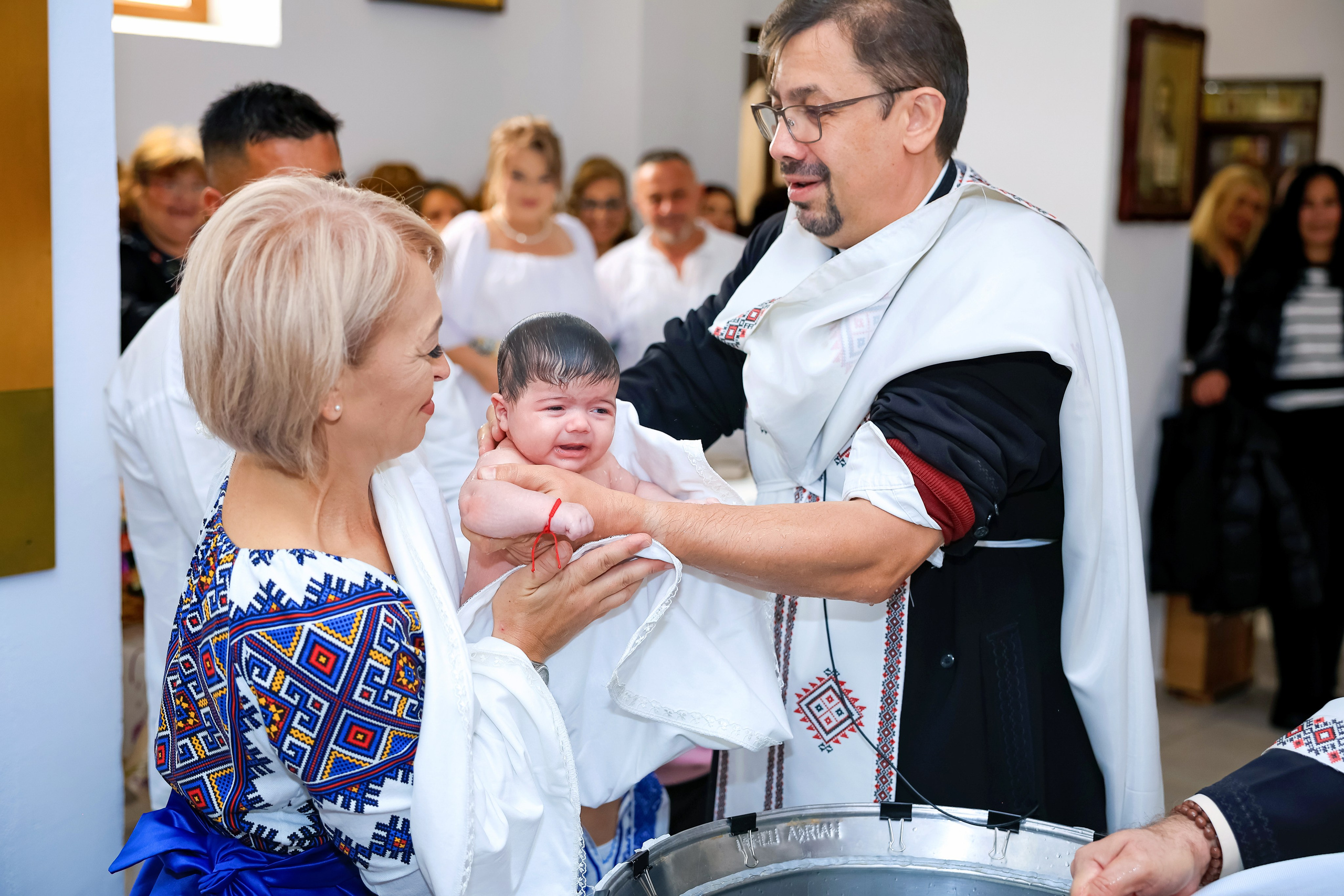 Andrei Sebastian. Moments By Gub