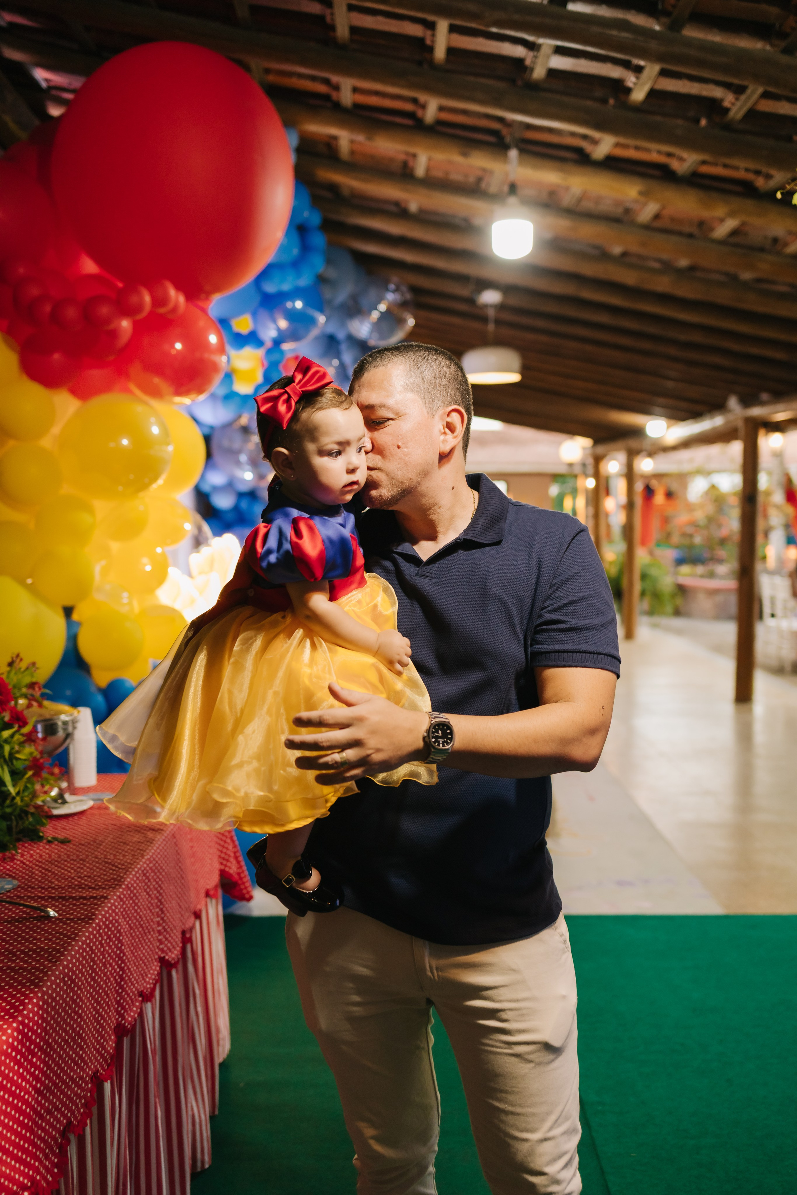 Helena — 1 ano. Fotógrafo Richard Silvestre — Casamentos na Bahia