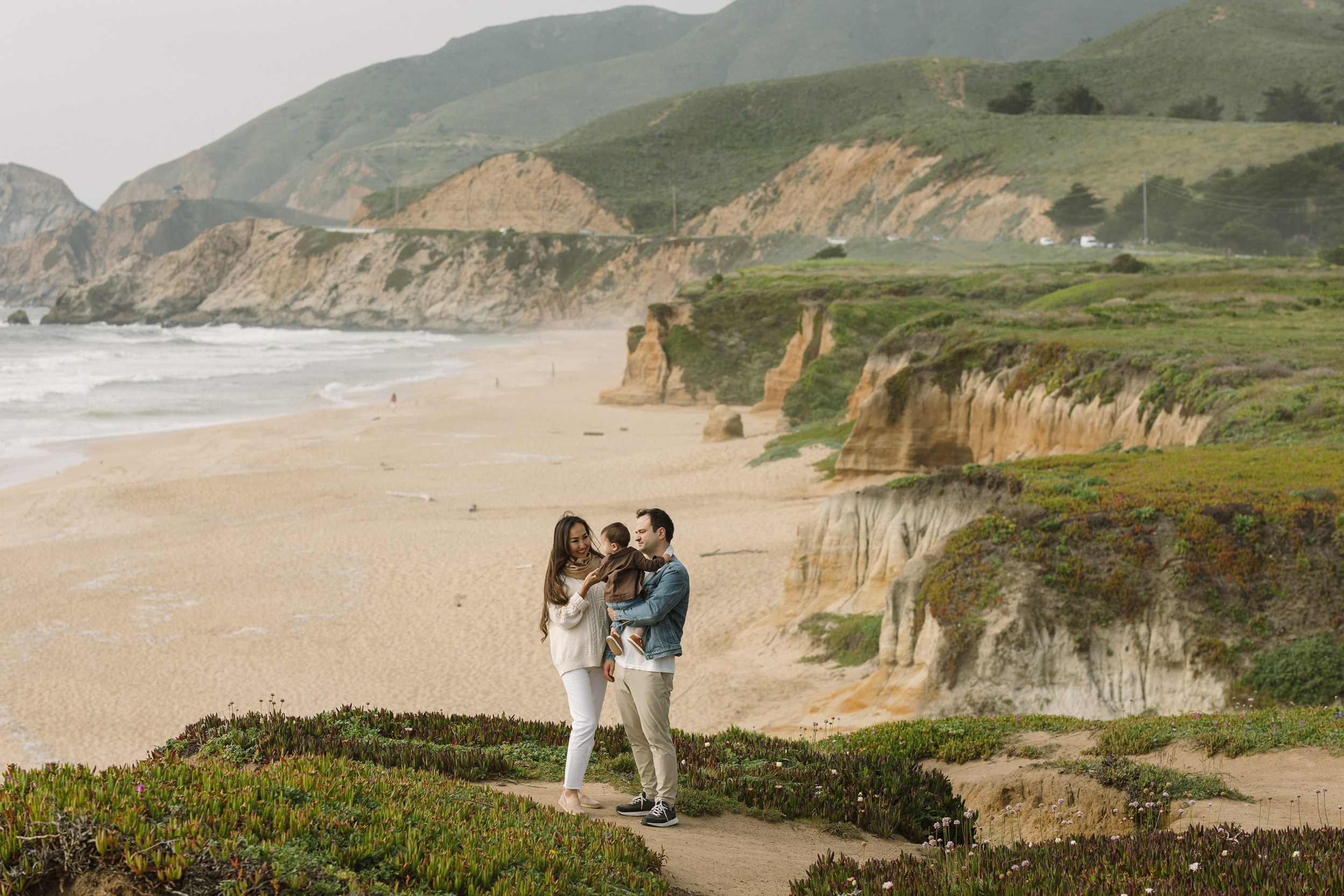 Bay Area Beach Guide for Photoshoots | Best Beaches for Maternity, Couples & Family. Maternity, newborn photographer in the Bay Area|Iryna Rakivnenko