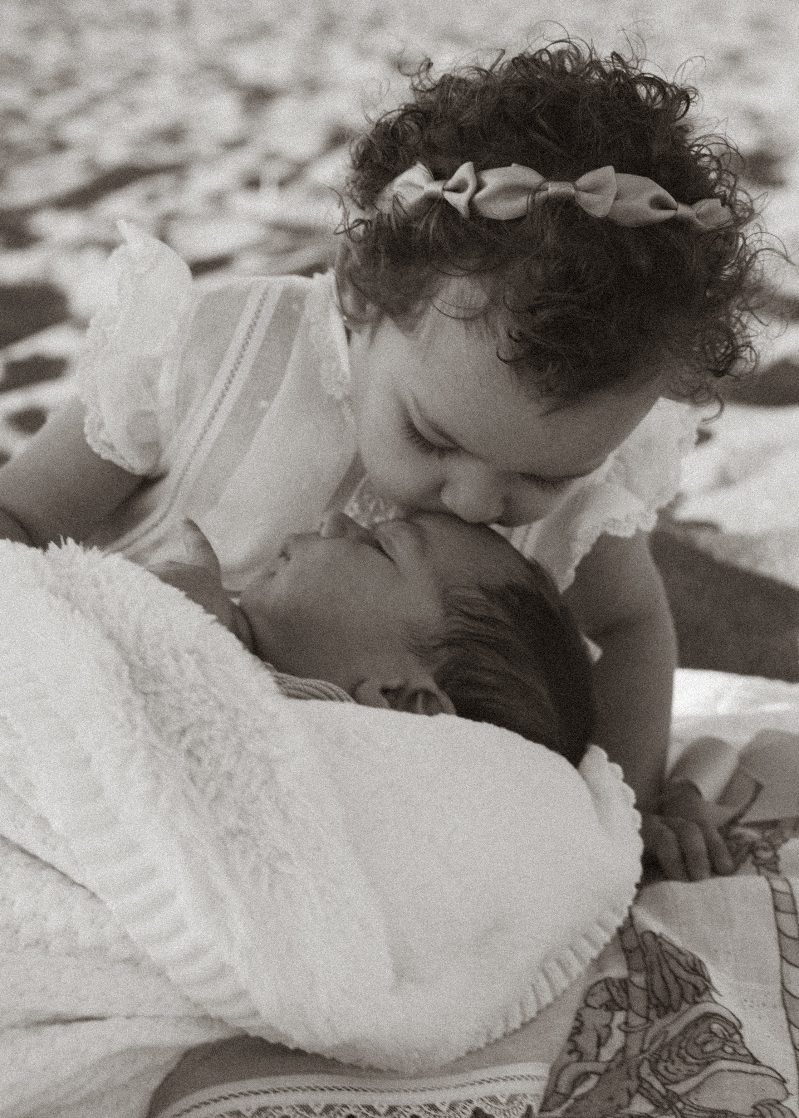Bri’s growing family at Baker Beach. Soulo Photography | San Francisco Bay Area Based Photographer