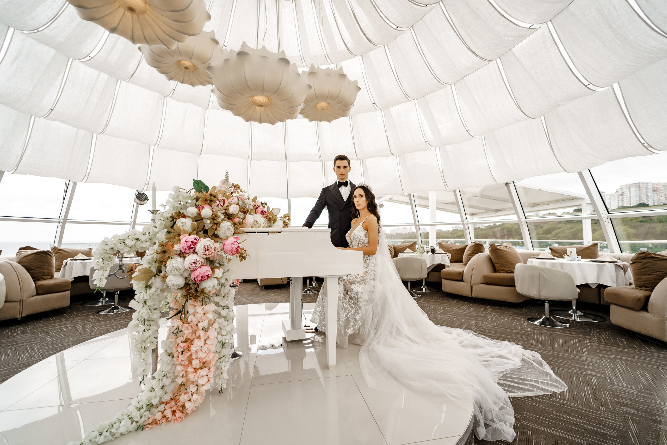 Der amerikanische Hochzeitstag. Hochzeits- und Reportagefotograf für München, Regensburg, Deutschland RED LINE Media