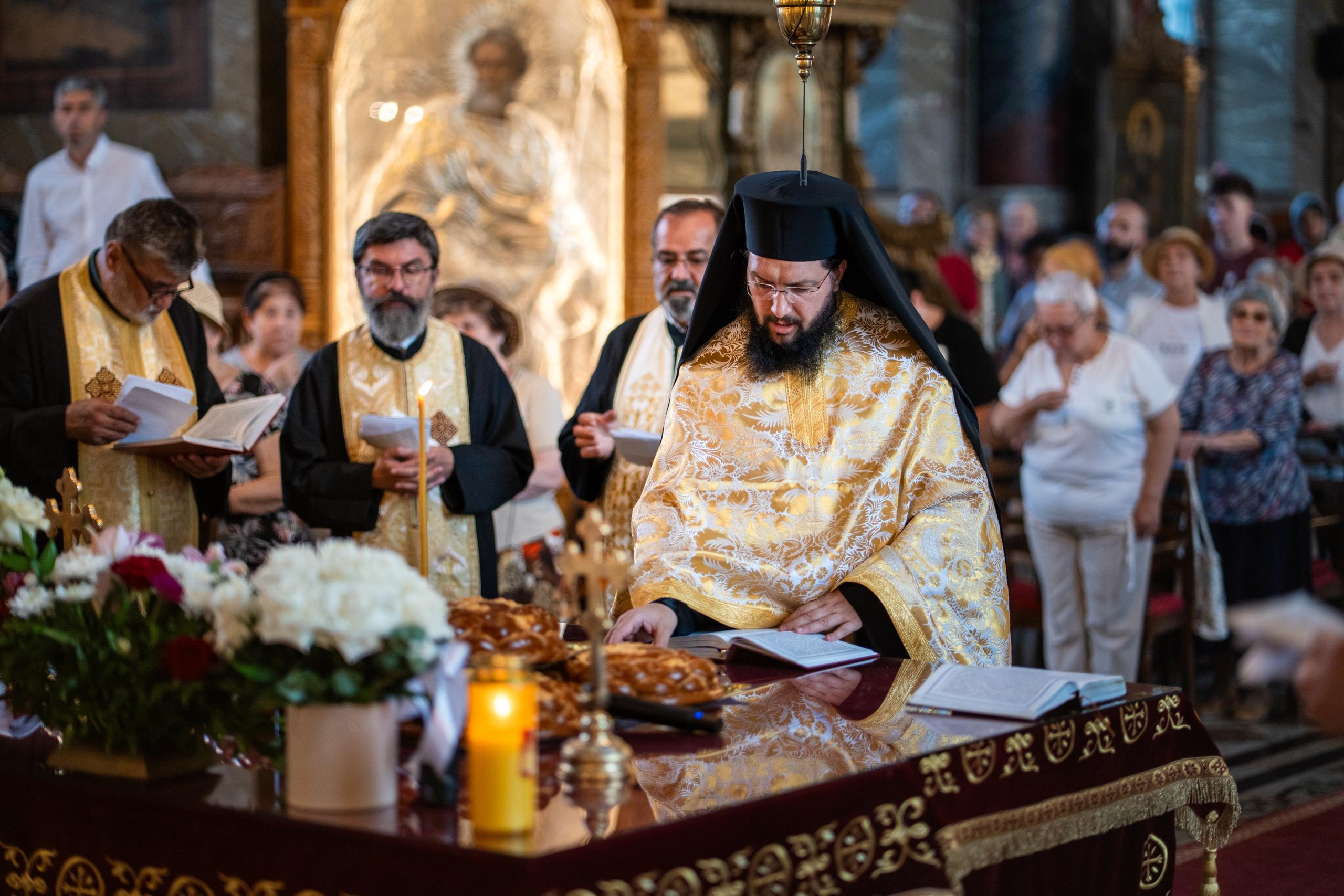 Hram Biserica Sfânta Vineri din Ploiești. Mihai Alexandra Events