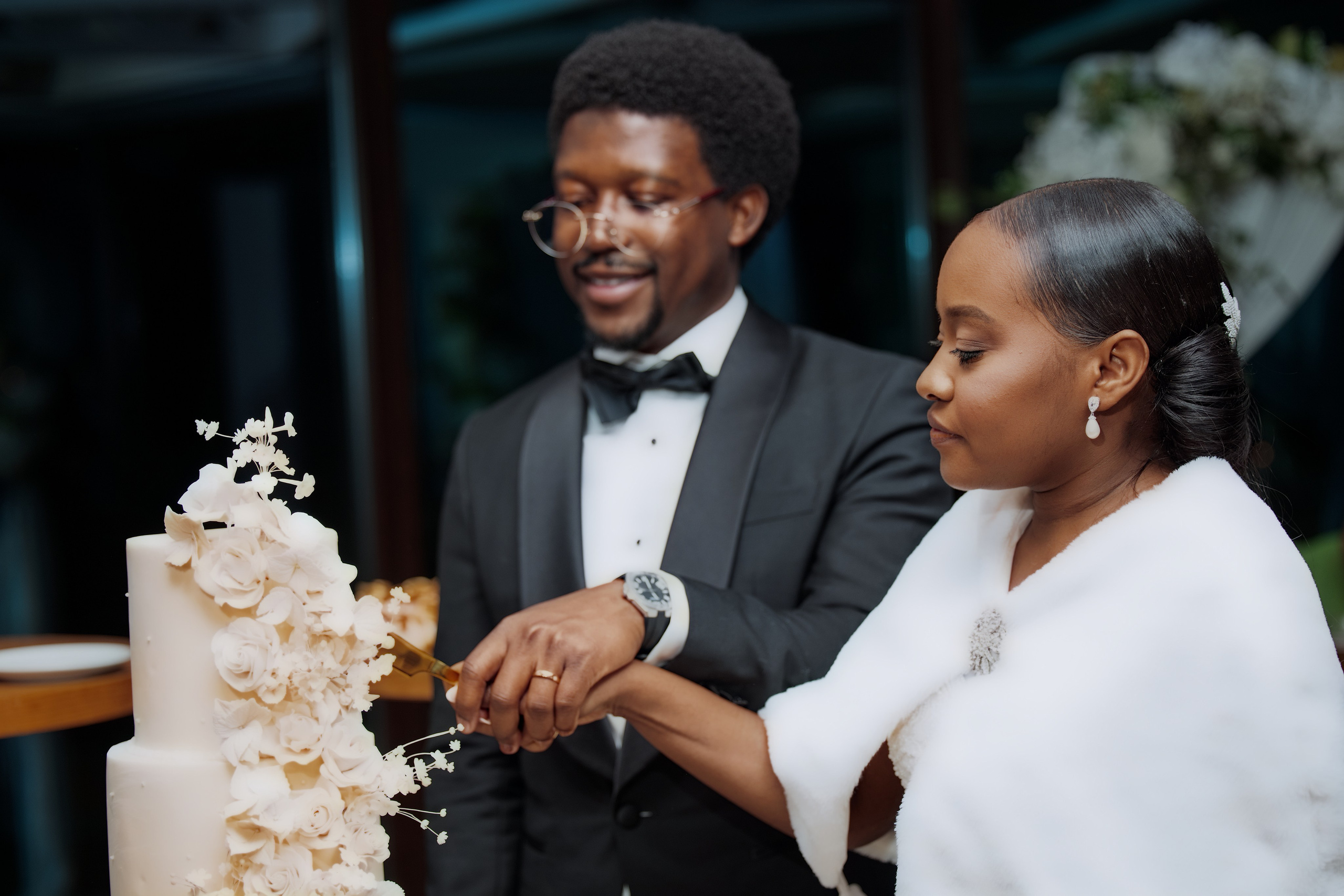 Nawik e Ethson. Fazemos o seu casamento ser lembrado por gerações