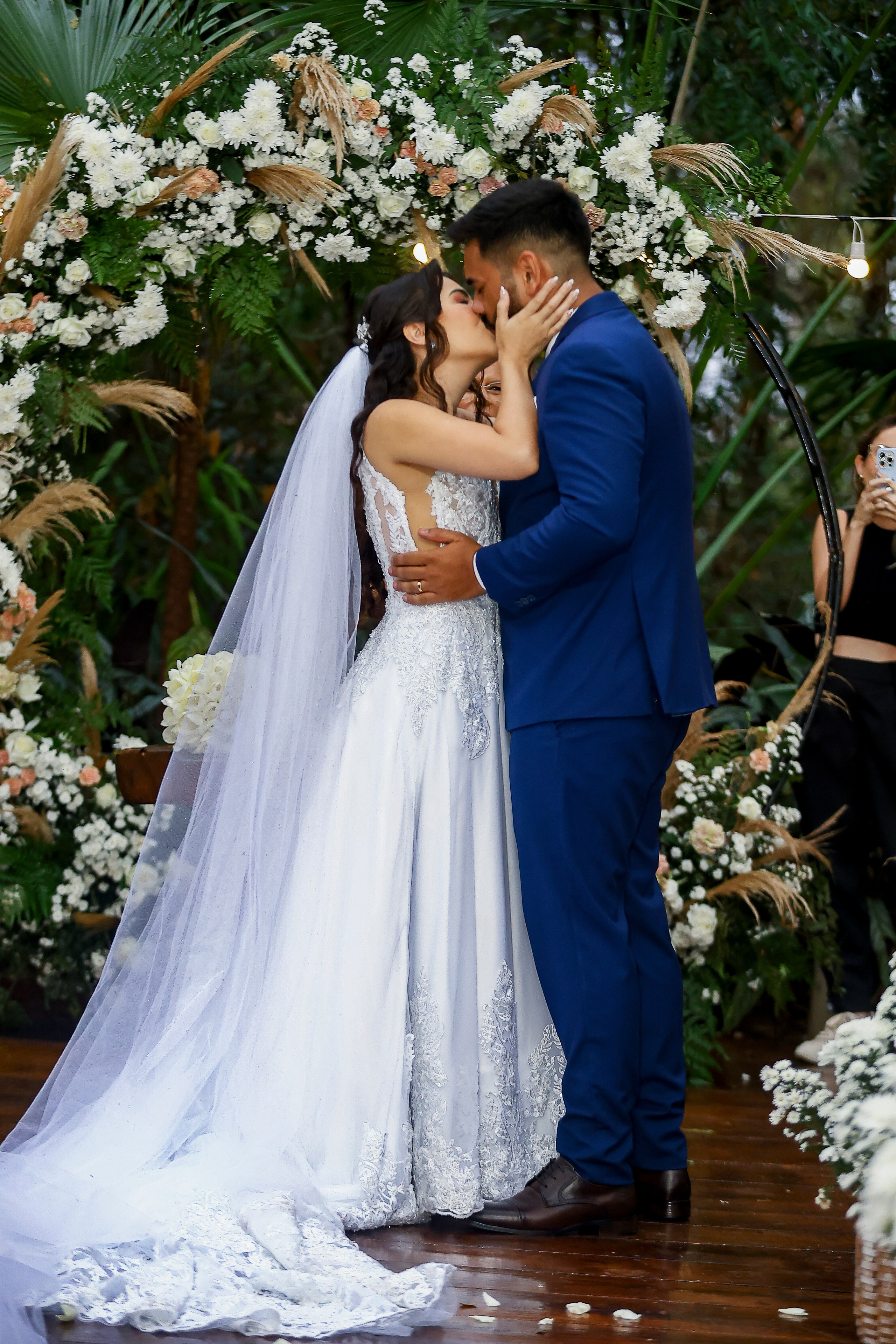 RAFAELLA E SAMUEL. Fotógrafo de Casamento em Belo Horizonte | Emerson Garbini