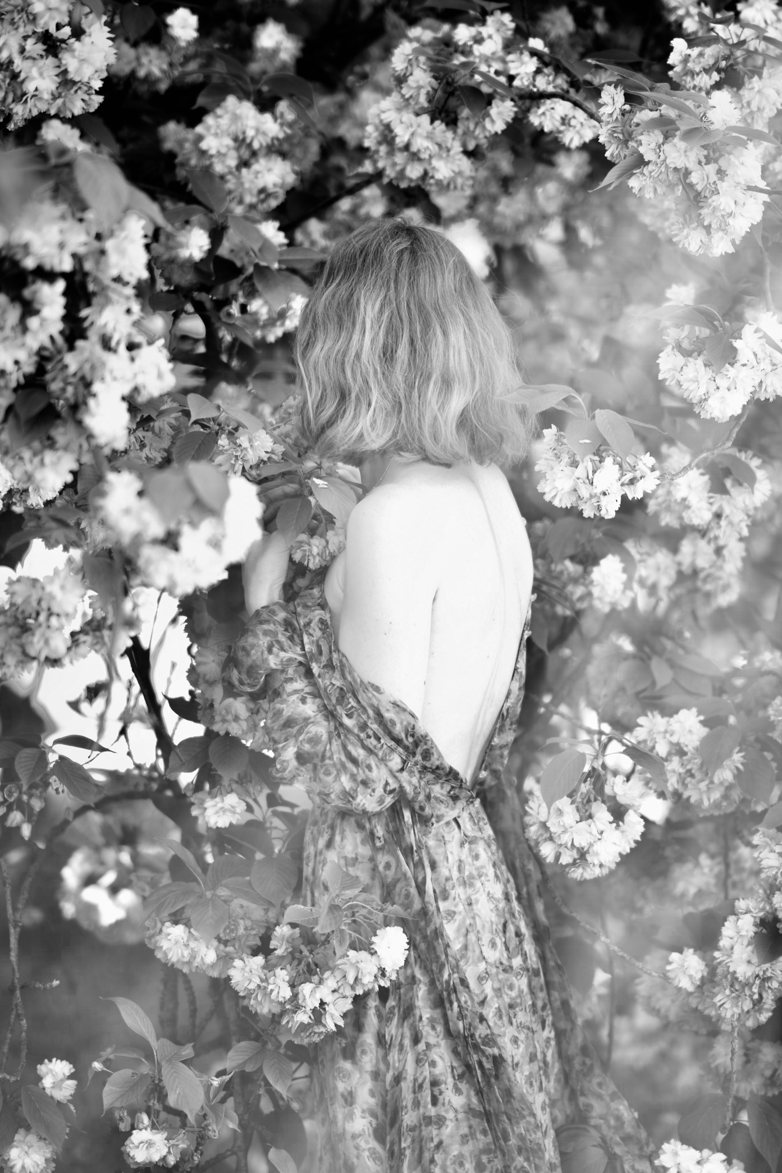 Sacura. Nina — Fashion & Beauty Photographer in Paris | Portrait Photoshoots