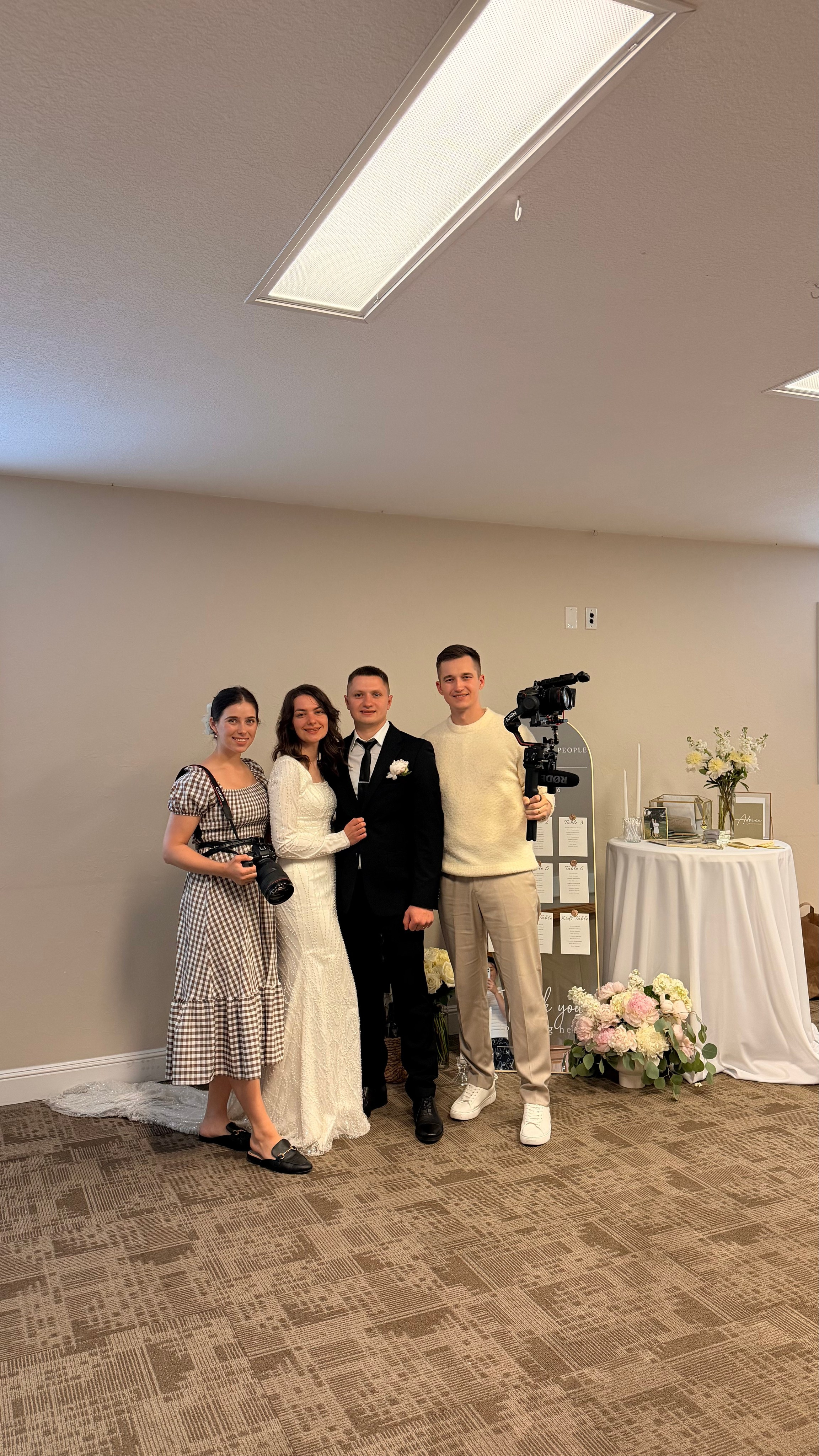 Eikanmedia | Photographer and videographer capturing weddings, families, engagements, pregnancy & newborns | Vancouver, WA | USA
