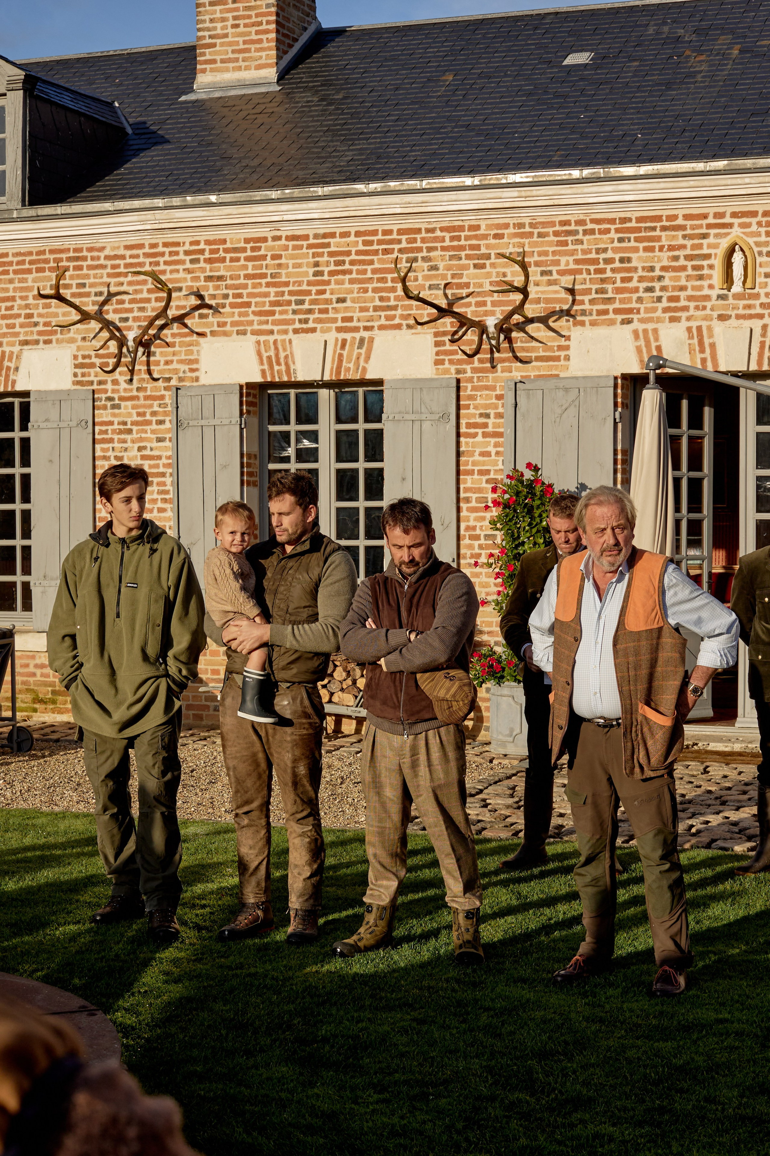 Hunting in France. Amazing photo session at a time convenient for you. Y