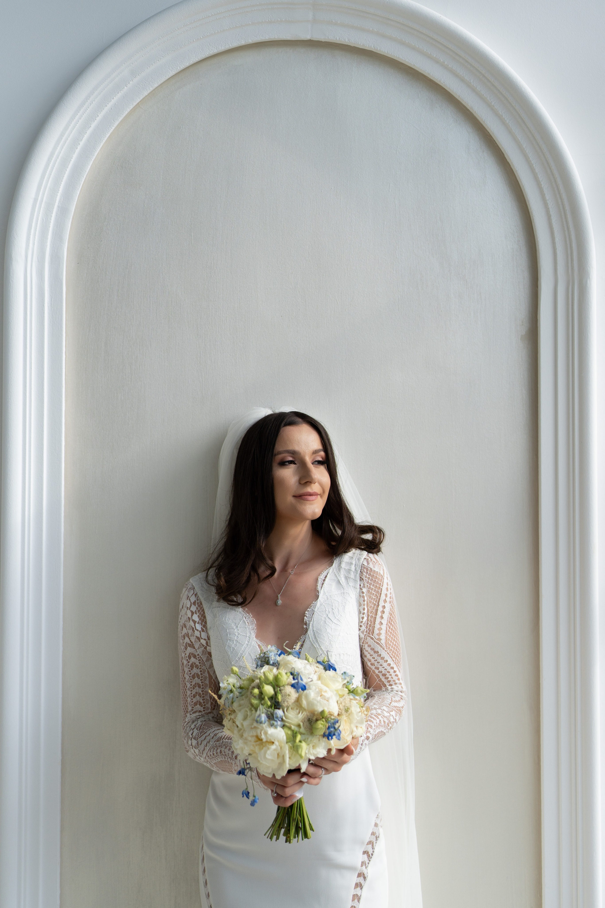 Elly & Andrew. Destination Wedding Photographer Alex Pasarelu