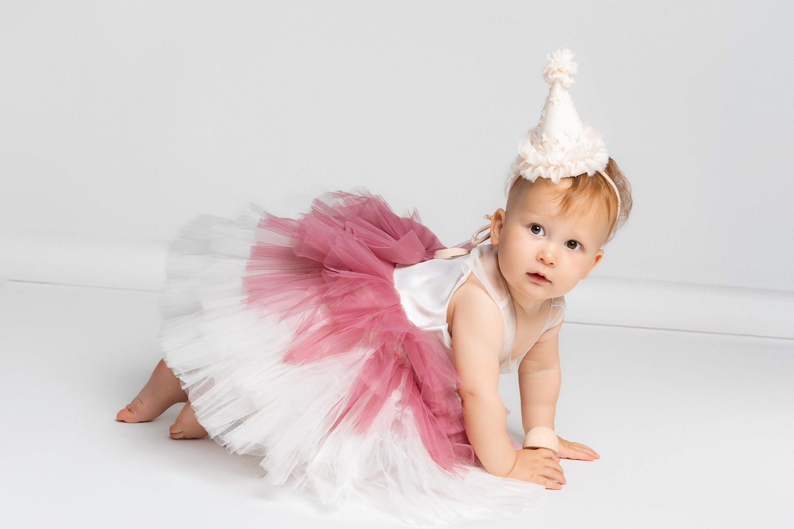 1 rok. Rodinná, těhotenská, newborn fotografka v Písku Oxana Telupilova