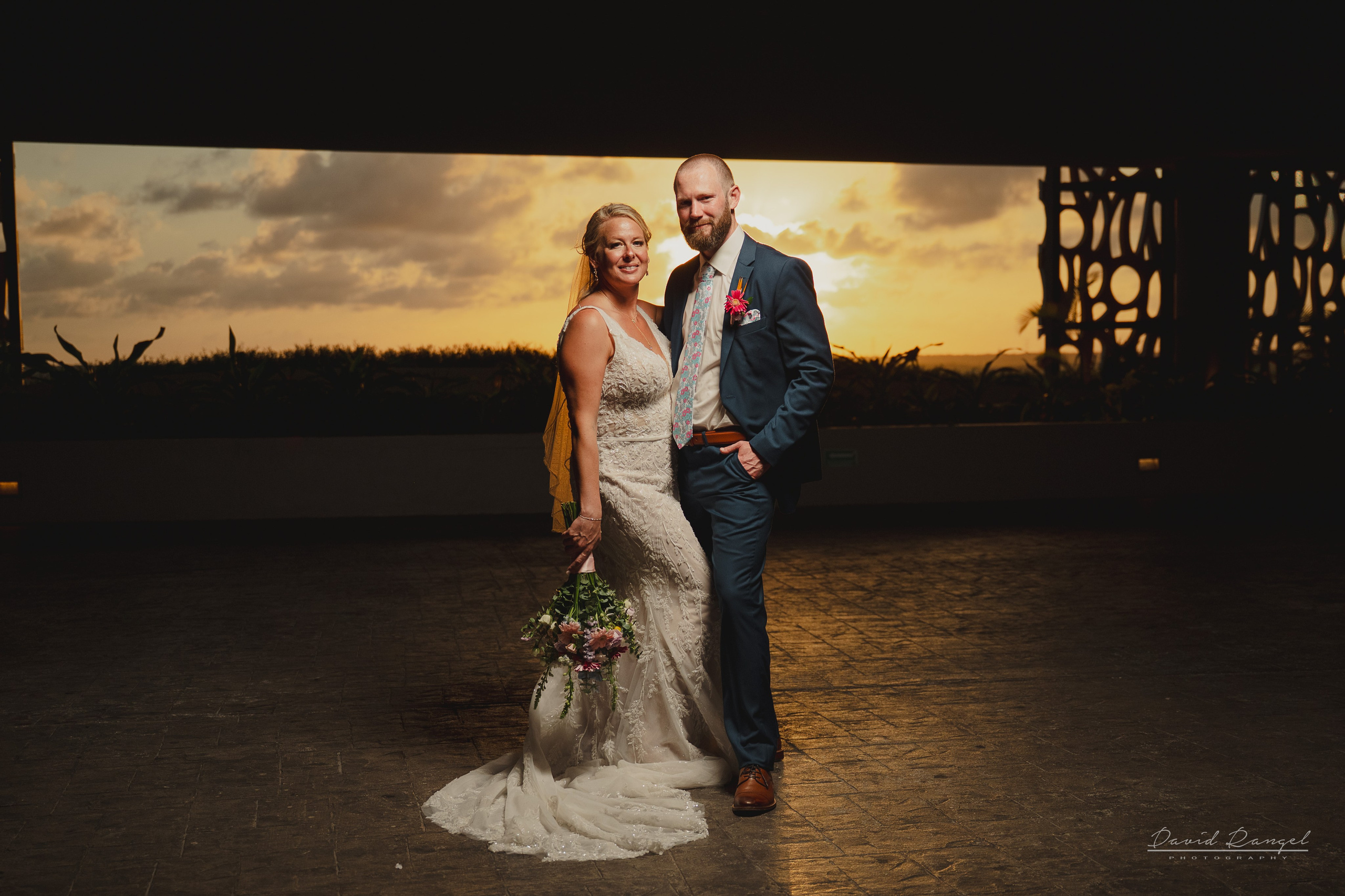 Destination Wedding at Royalton Splash Riviera Cancun. Destination wedding photographer based in Cancun and Riviera Maya with service worldwide