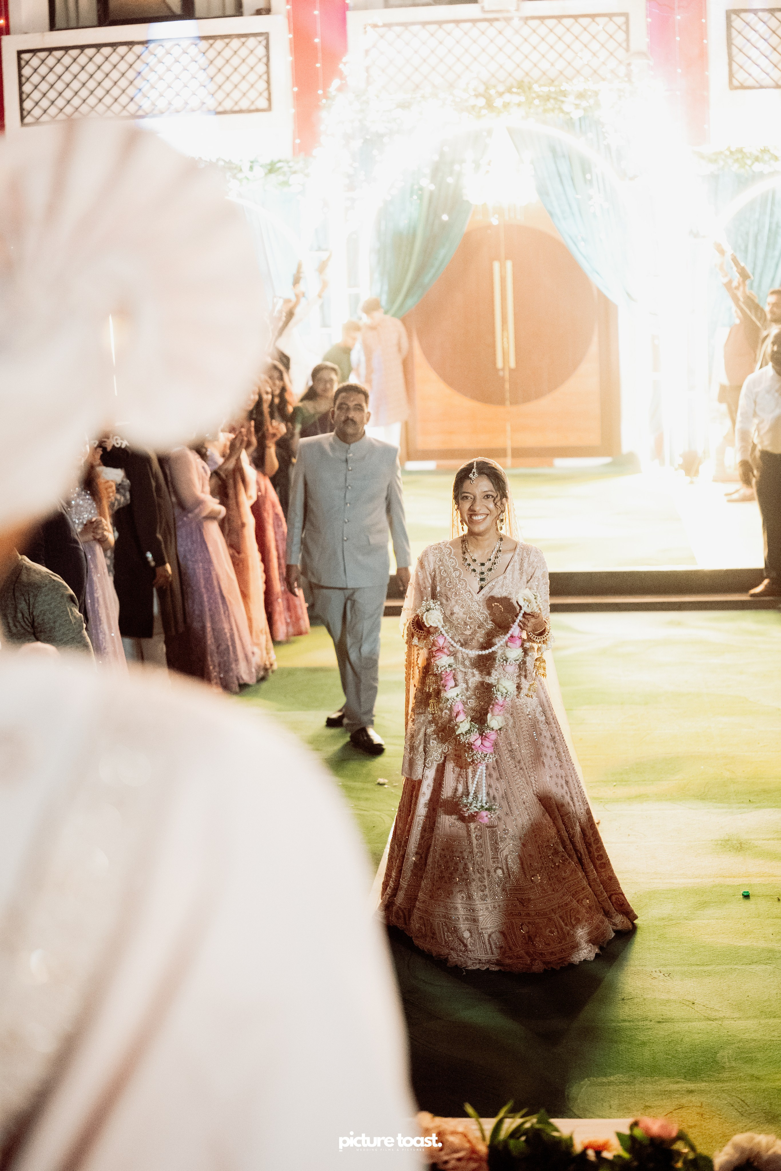 Gujarathi Wedding! Ft. Sahil & Thanima. Fine art Wedding Photographers in India & Canada