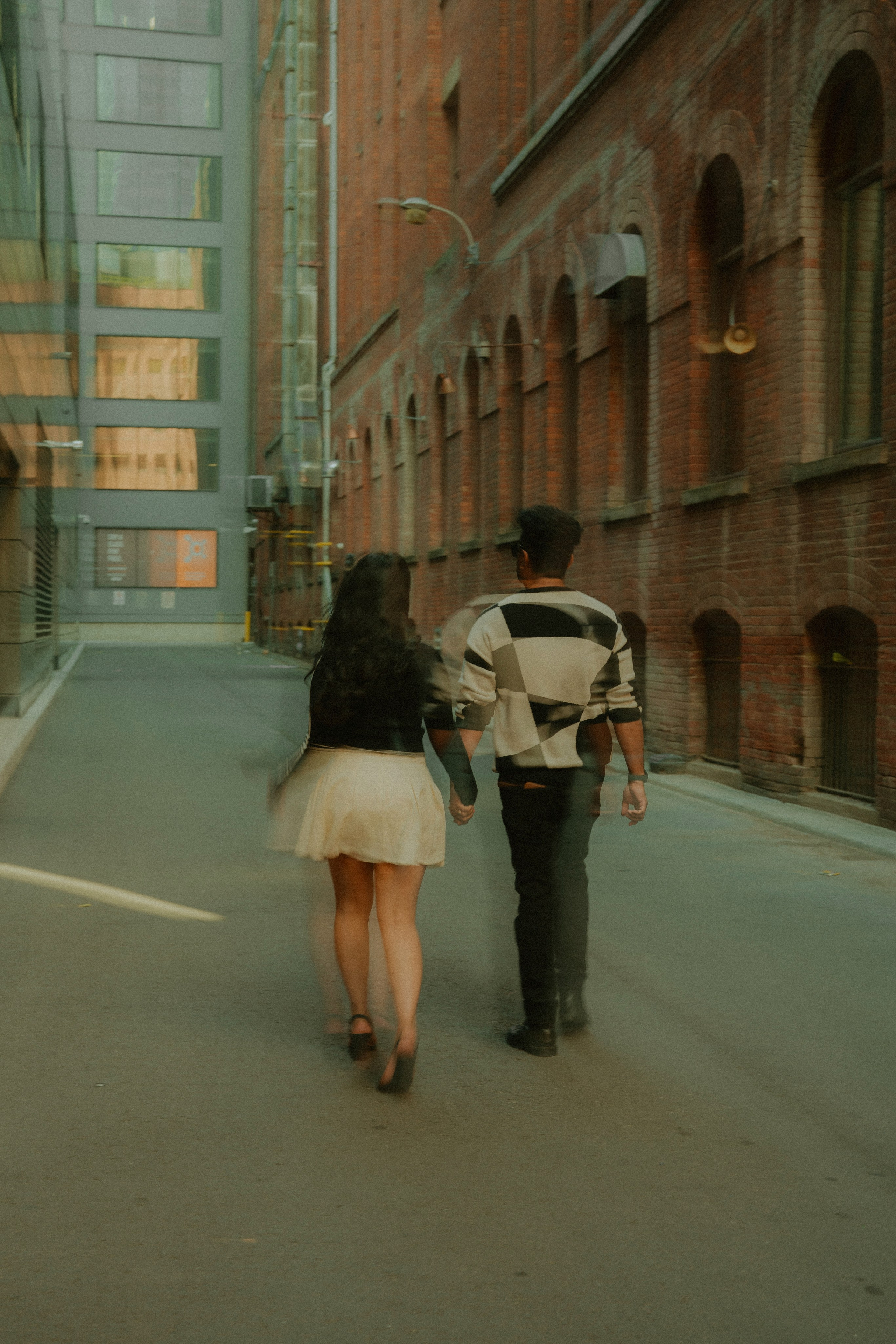 Downtown Romance at Toronto. Fine art Wedding Photographers in India & Canada