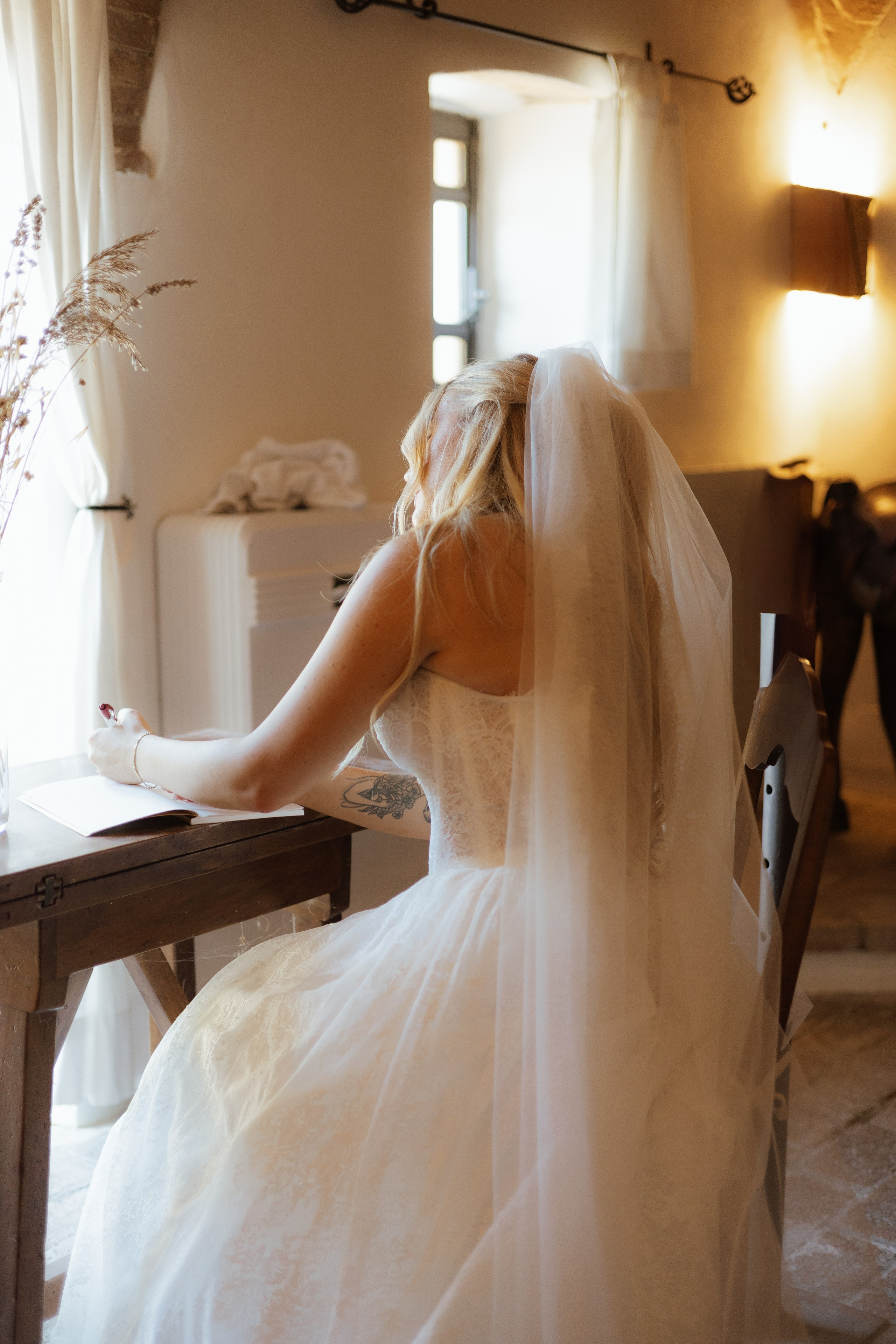 Wedding in Tuscany. Sara Luca Wedding Photographer in Italy and Europe