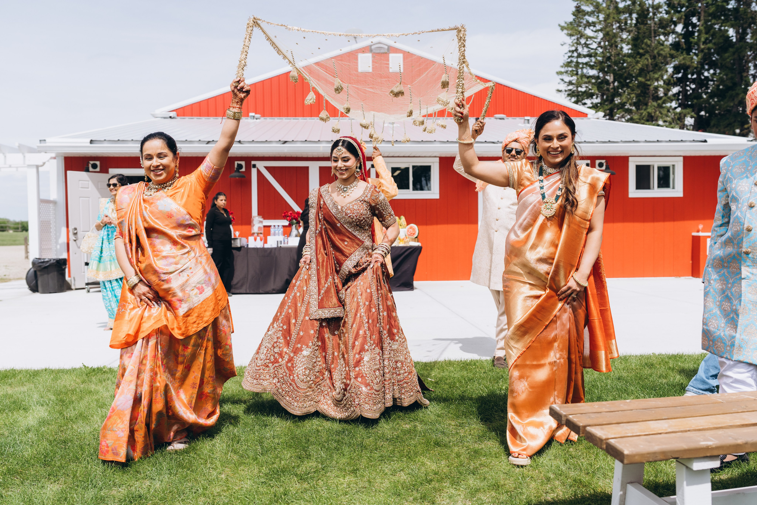 Jackie & Bindi. Calgary Wedding & Lifestyle Photographer — Yevhen Polishchuk