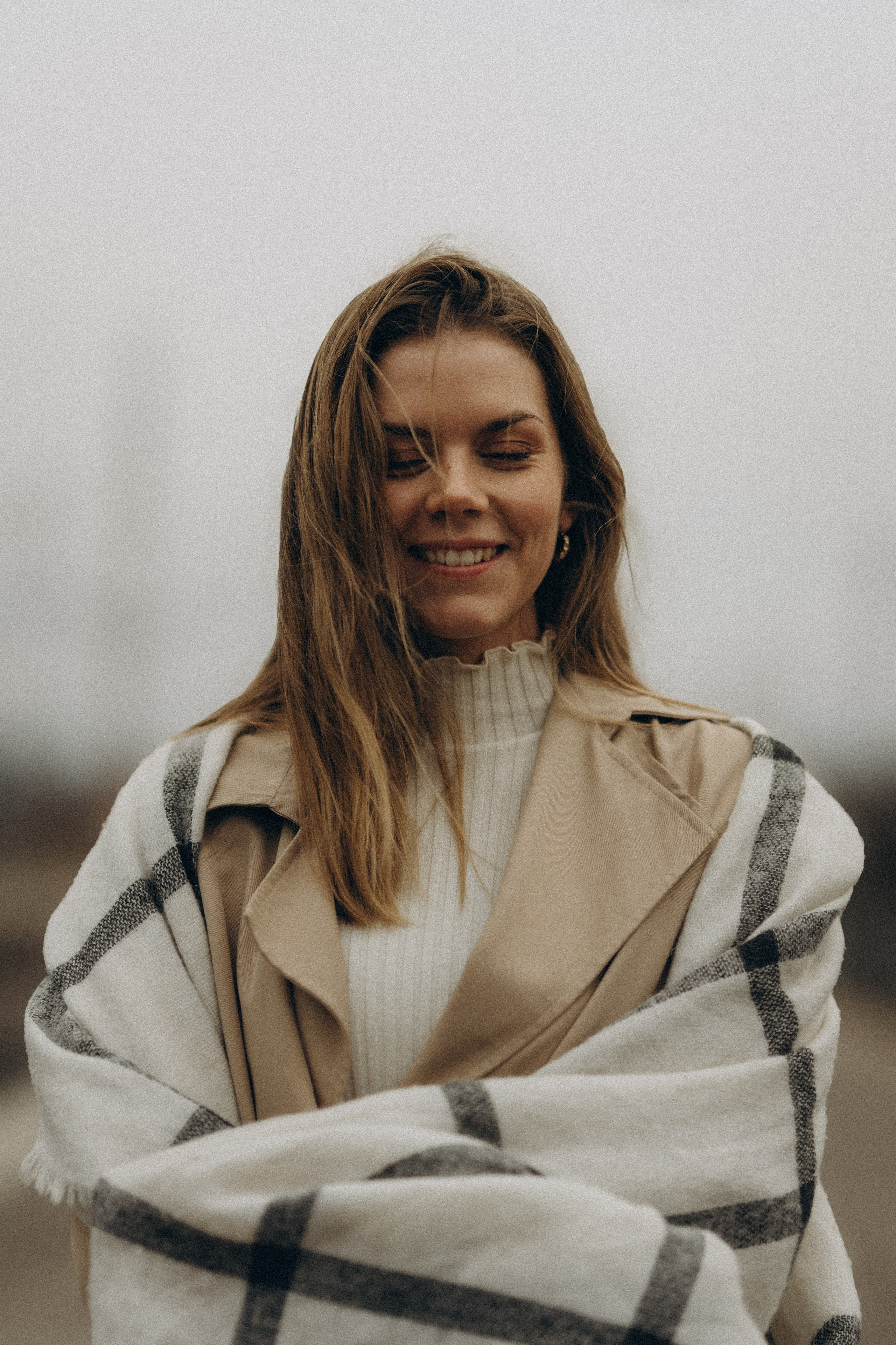 Kata. Wedding and portrait photographer in Helsinki Vickan O