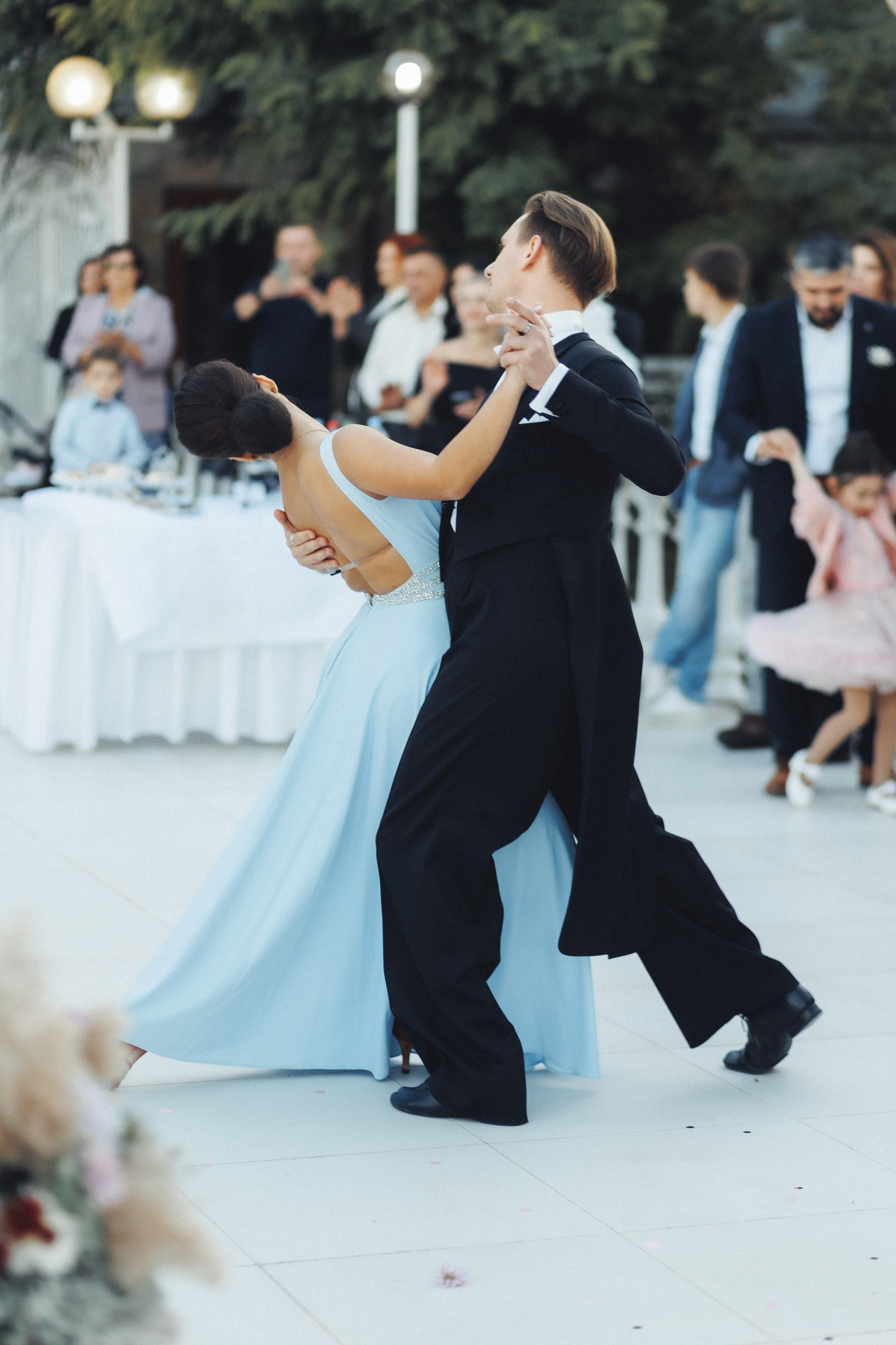 X & S. Fotograful evenimentului tău