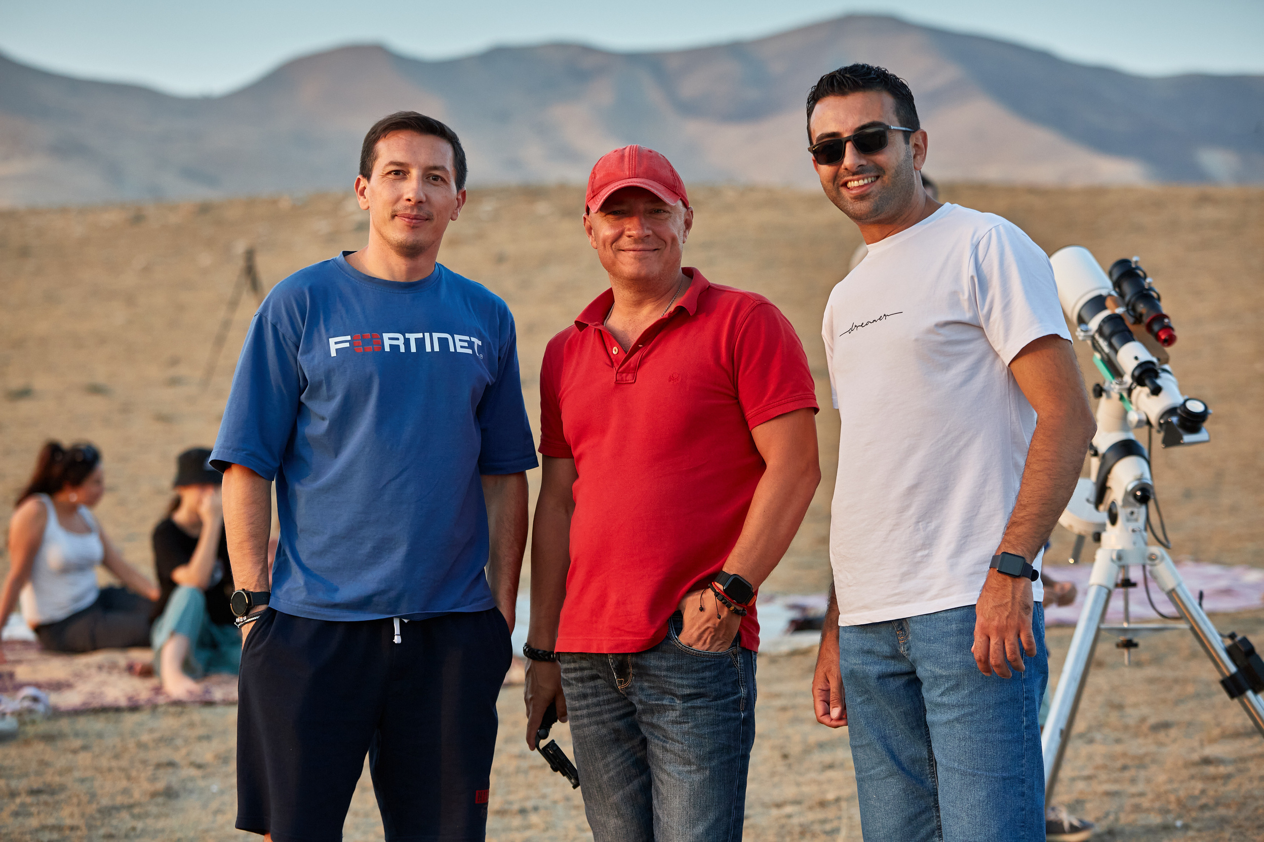 Heveskar Astronomlar Cemiyyeti. Perseids. Astrocamp. Photographer in Baku Kamran Enceladus