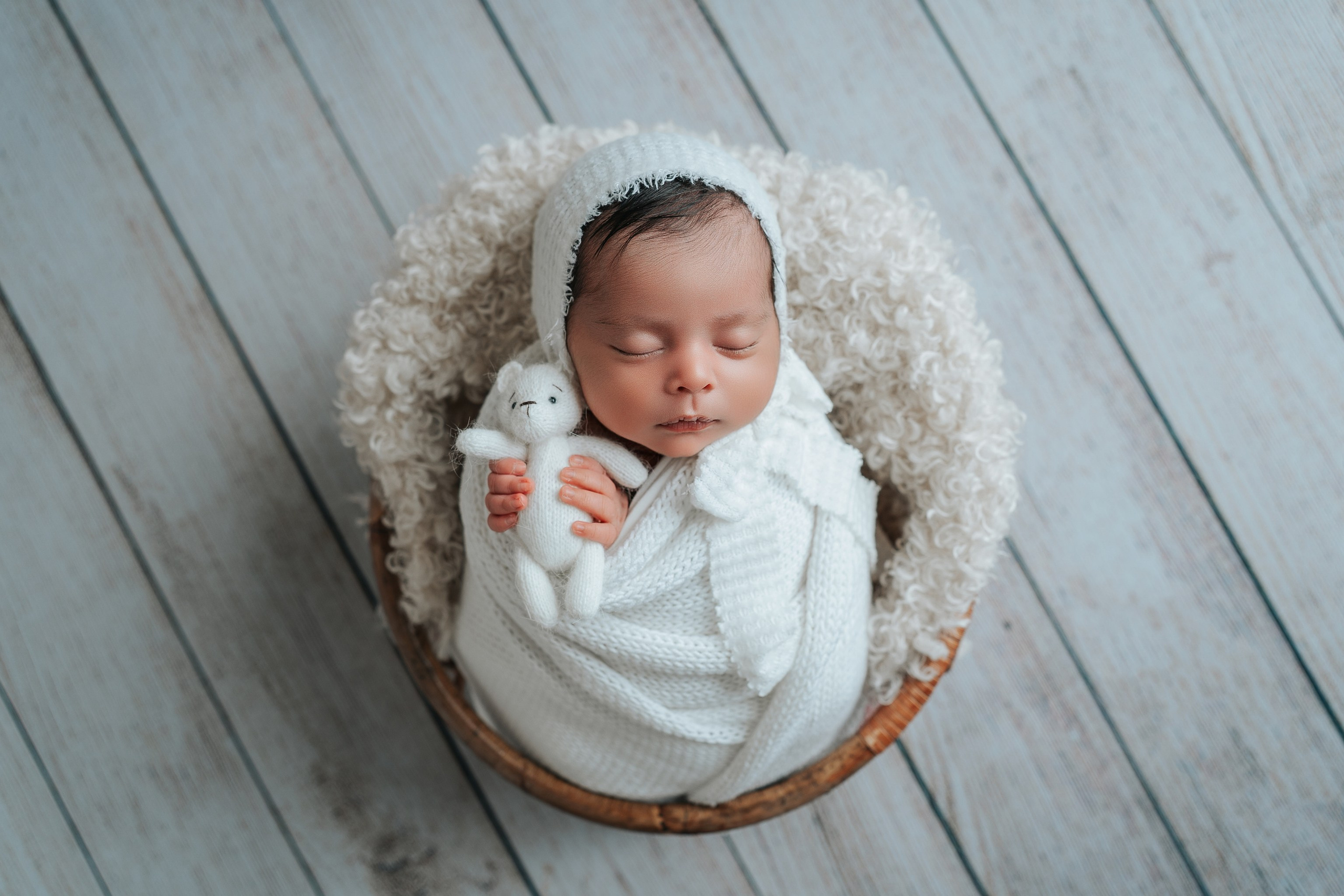 Newborn. Family and kids photographer Anastasiya Hanush in Massachusetts