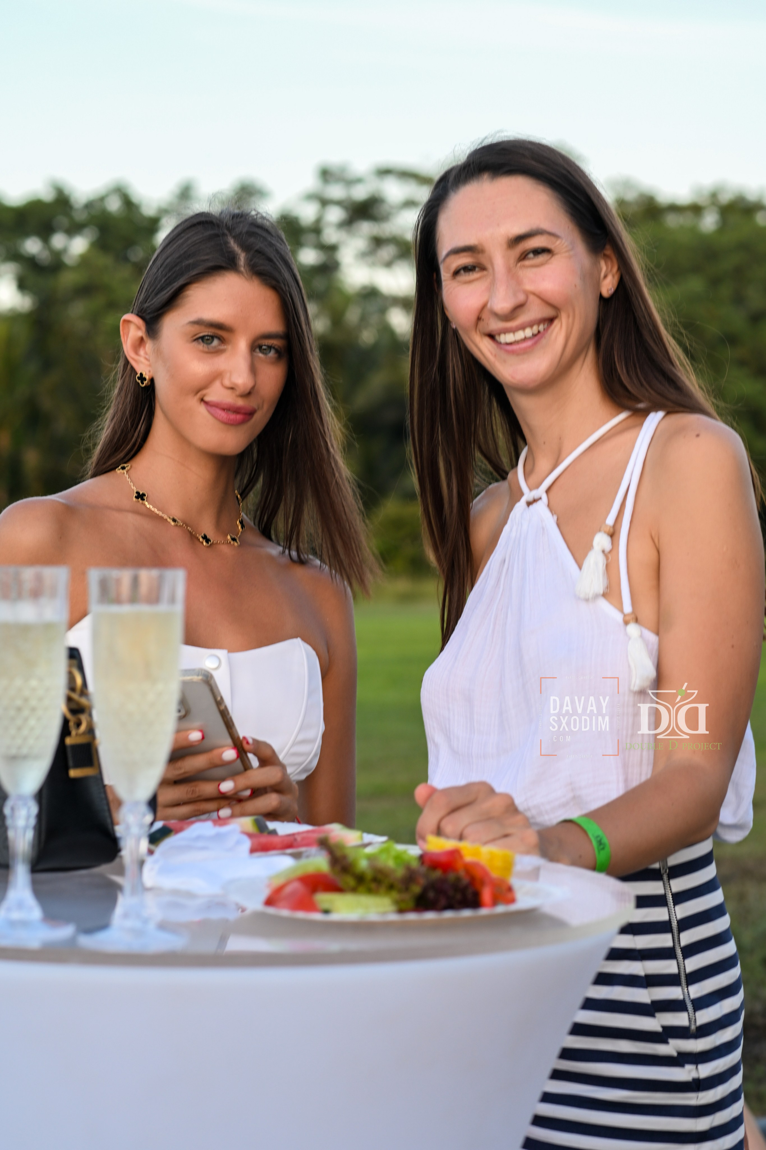 Вечеринка на аэродроме | Фоторепортаж | Афиша | DAVAYSXODIM.com PHUKET. АФИША|ФОТОРЕПОРТАЖИ|ИВЕНТЫ|ПХУКЕТ